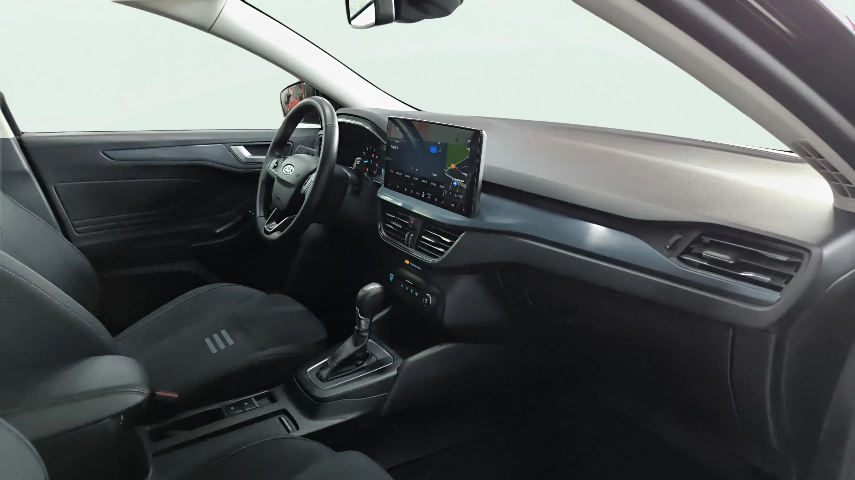 Ford Focus 1.0 EcoBoost MHEV Active SB - foto 12