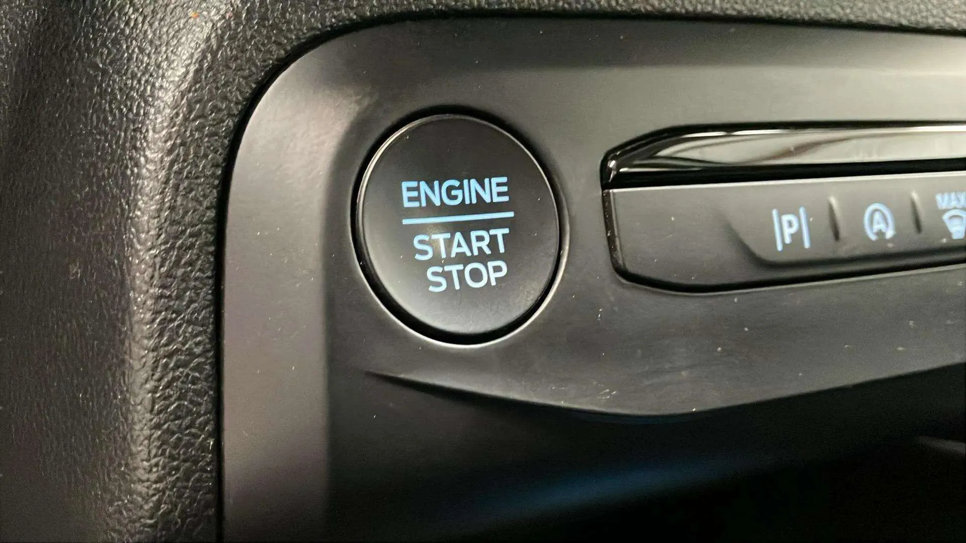 Ford Focus 1.0 EcoBoost MHEV Active - foto 19