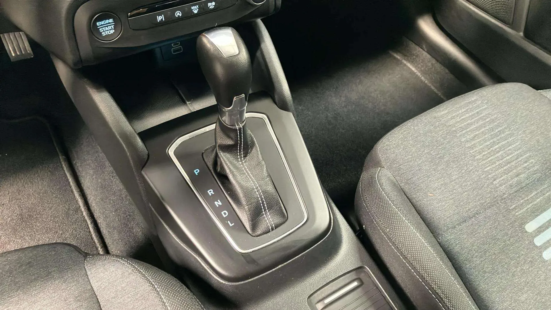 Ford Focus 1.0 EcoBoost MHEV Active - foto 18