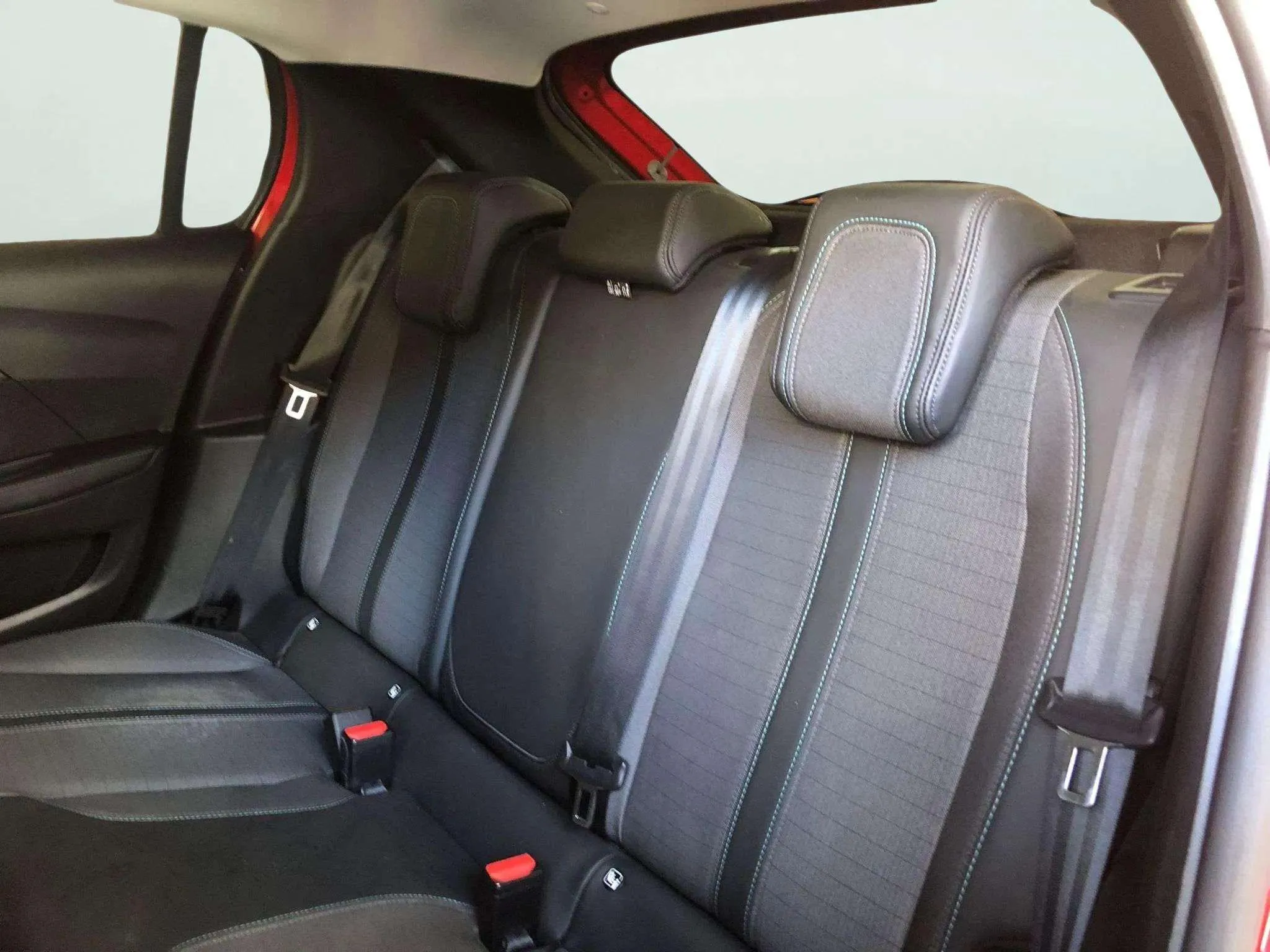 Peugeot 208 PureTech Active Pack - foto 17