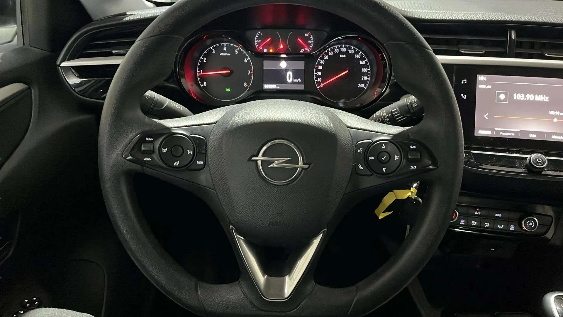 Opel Corsa 1.2T XHL Edition - foto 10