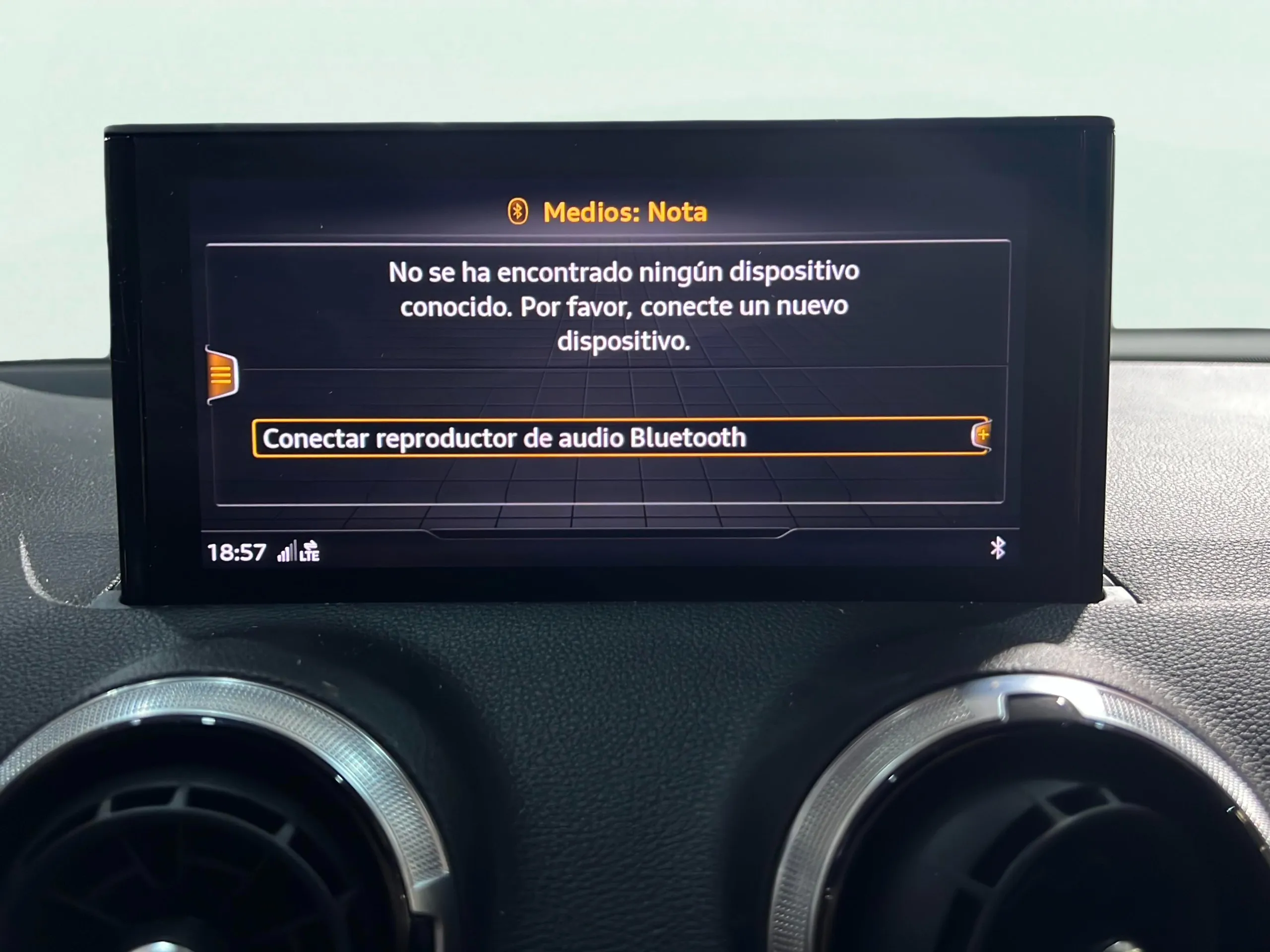 Audi Q2 Black Line 35 TDI quattro S tronic - foto 12