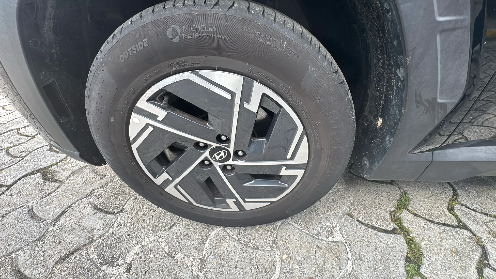 Hyundai Tucson 1.6T Maxx - foto 26