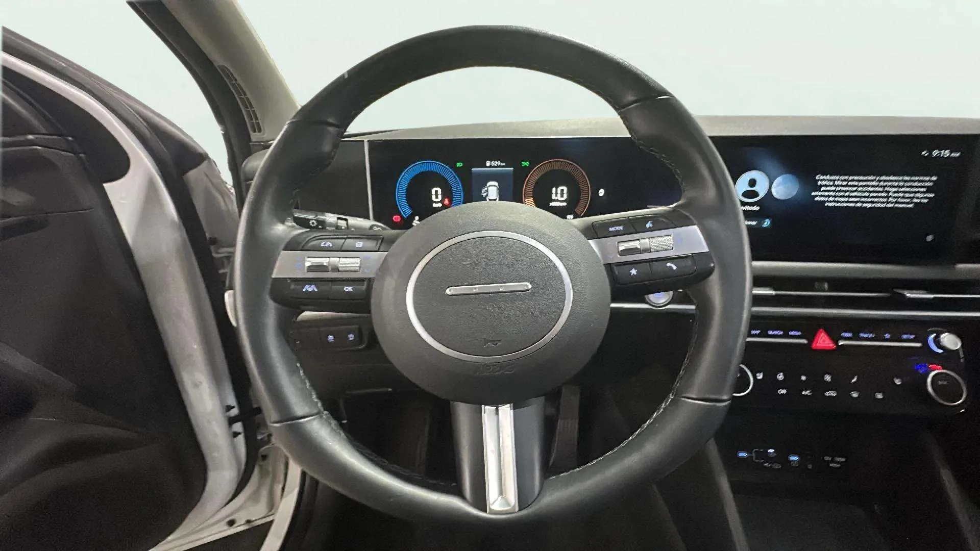 Hyundai Tucson 1.6T Maxx - foto 11