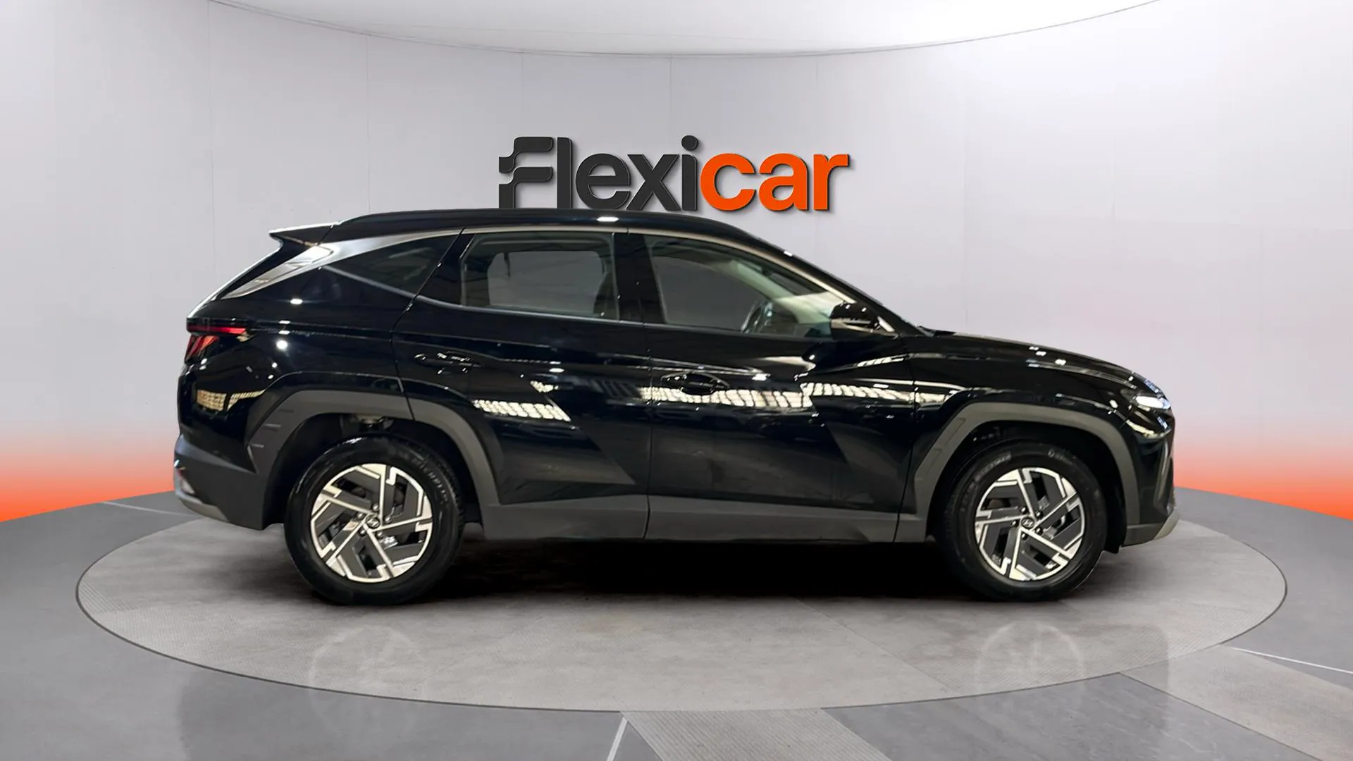 Hyundai Tucson 1.6T Maxx - foto 4