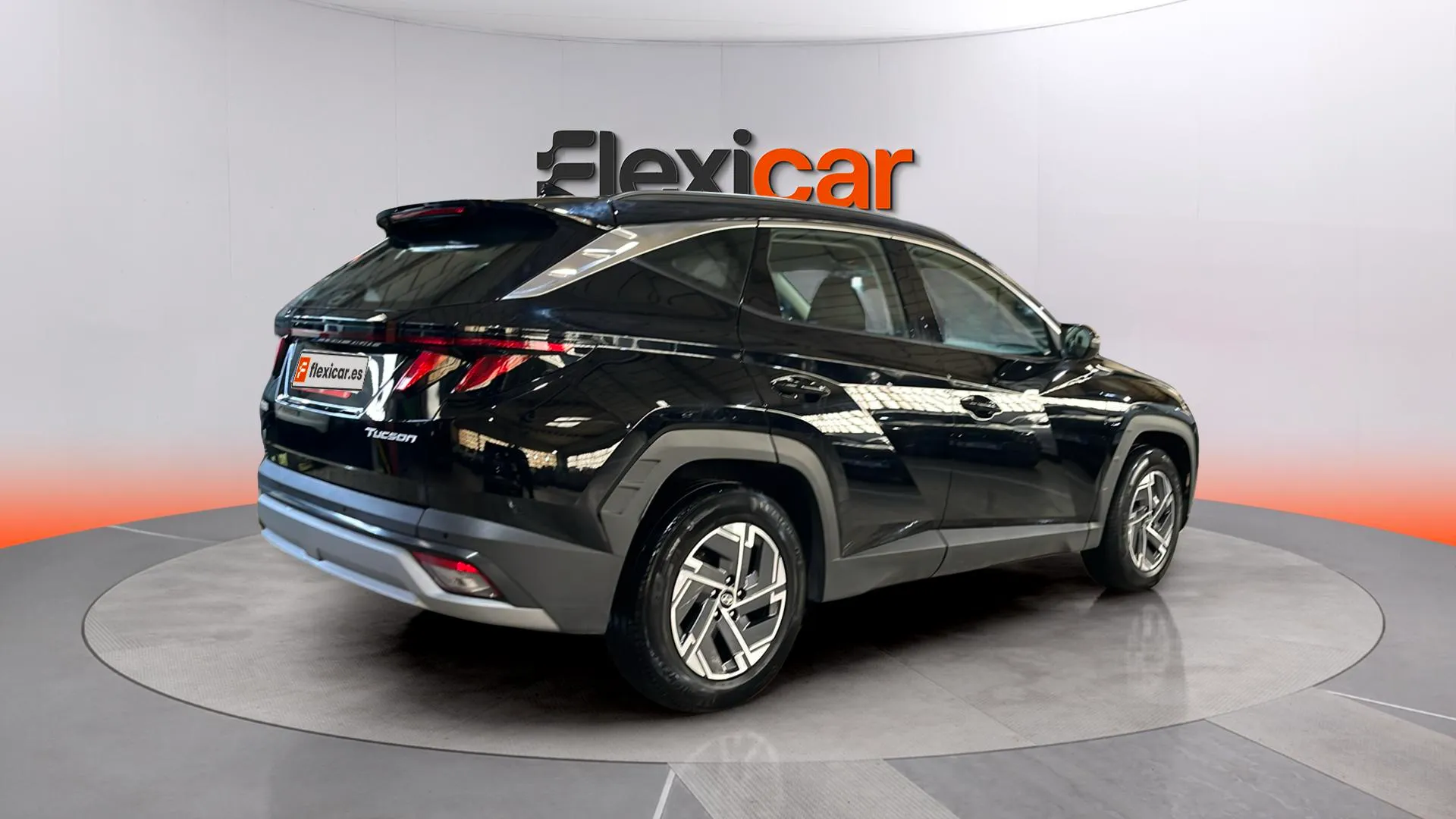 Hyundai Tucson 1.6T Maxx - foto 6