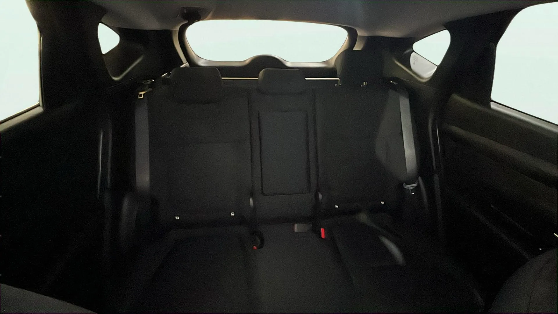 Hyundai Tucson 1.6T Maxx - foto 21