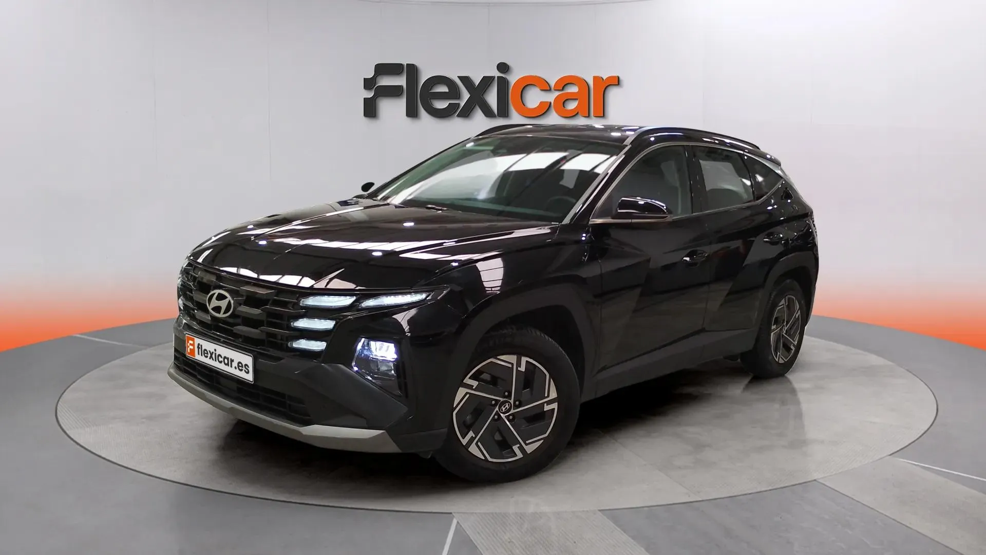 Hyundai Tucson 1.6T Maxx - foto 11