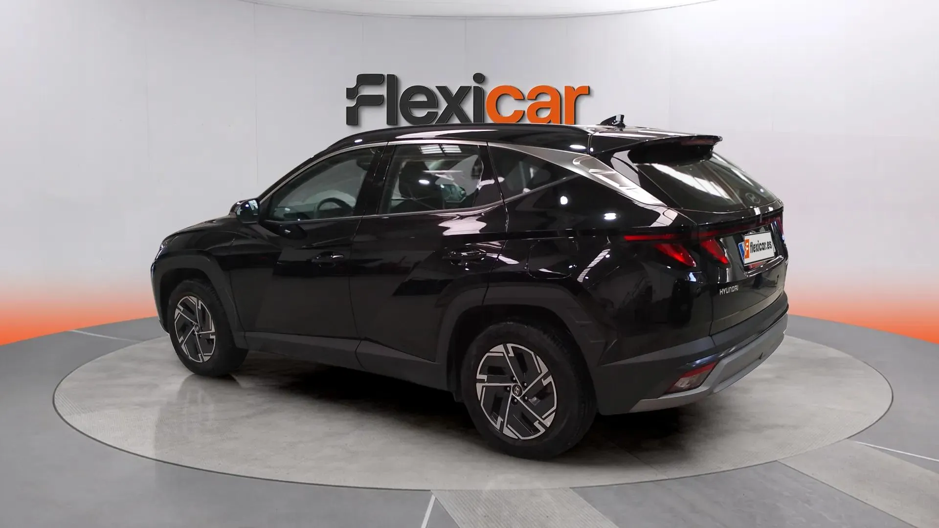 Hyundai Tucson 1.6T Maxx - foto 8