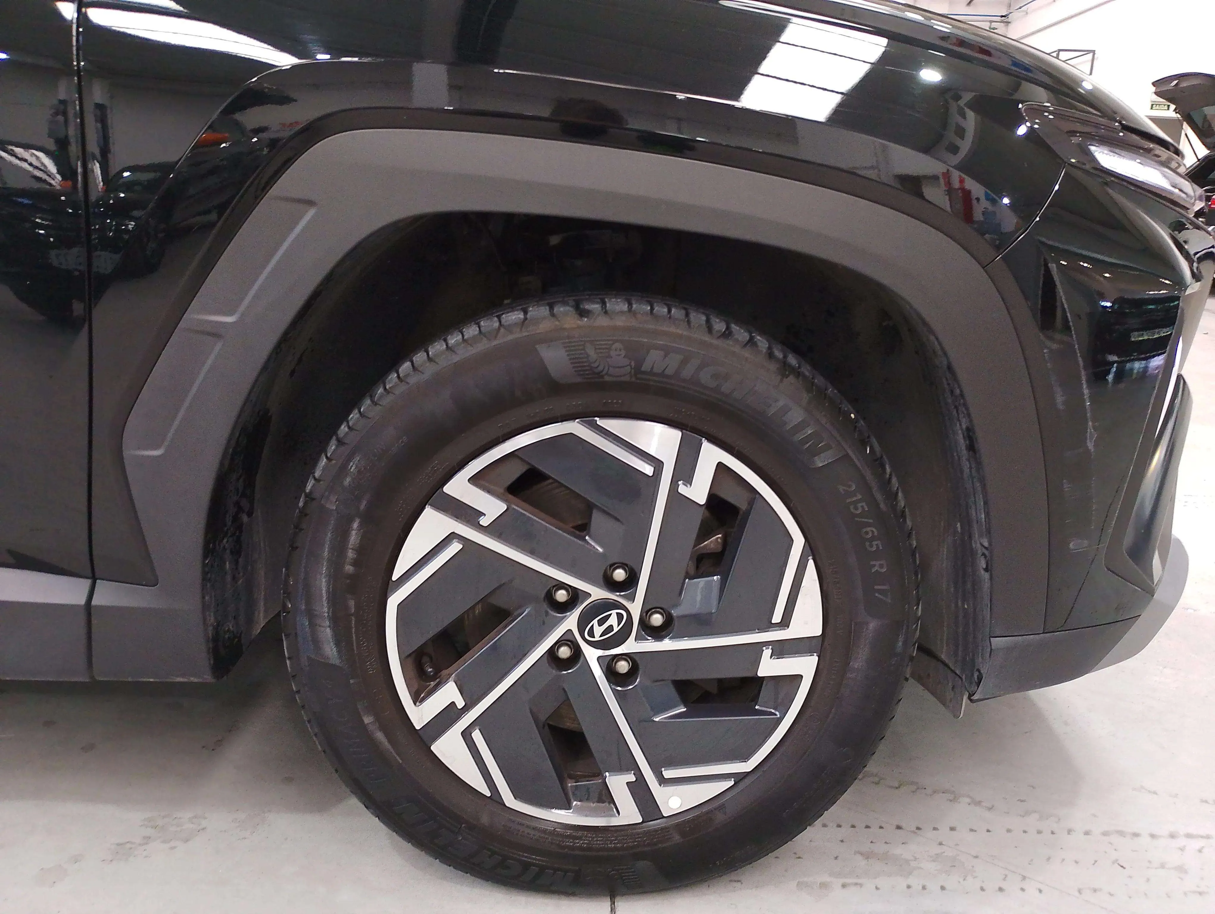 Hyundai Tucson 1.6T Maxx - foto 15