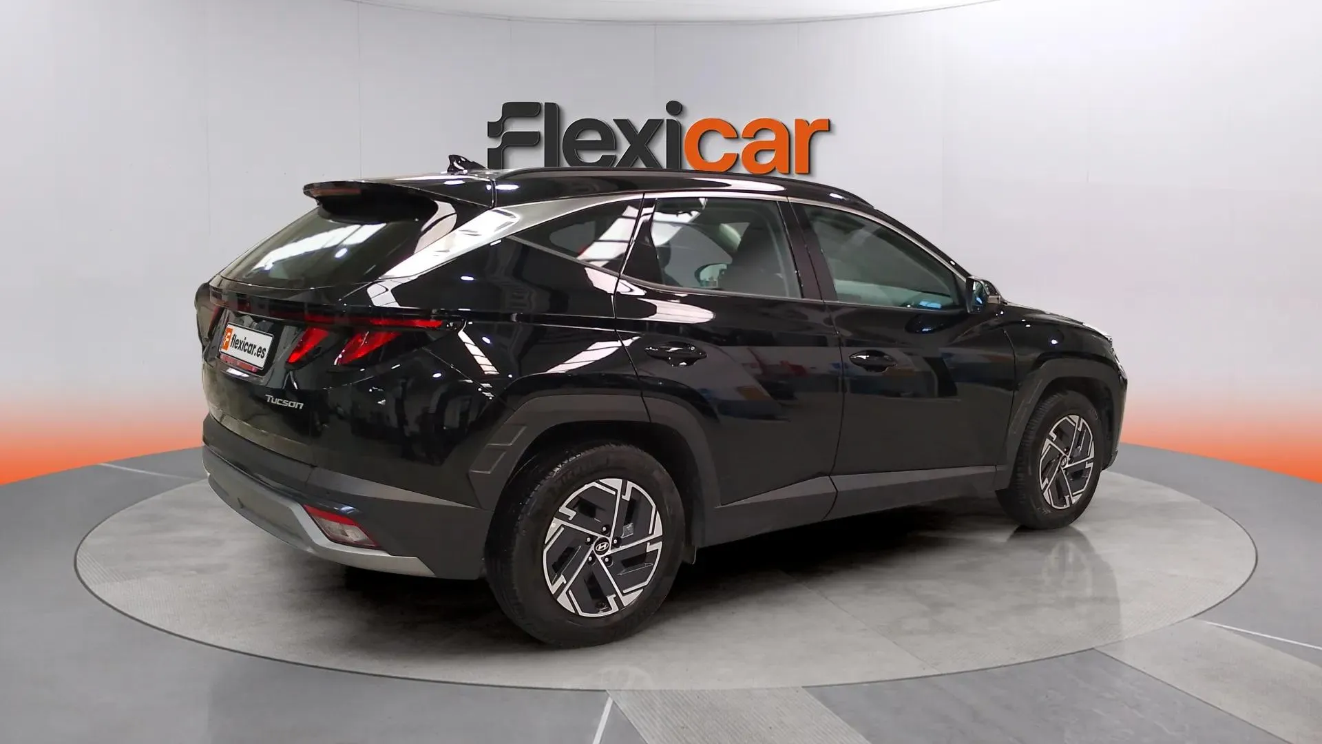Hyundai Tucson 1.6T Maxx - foto 4