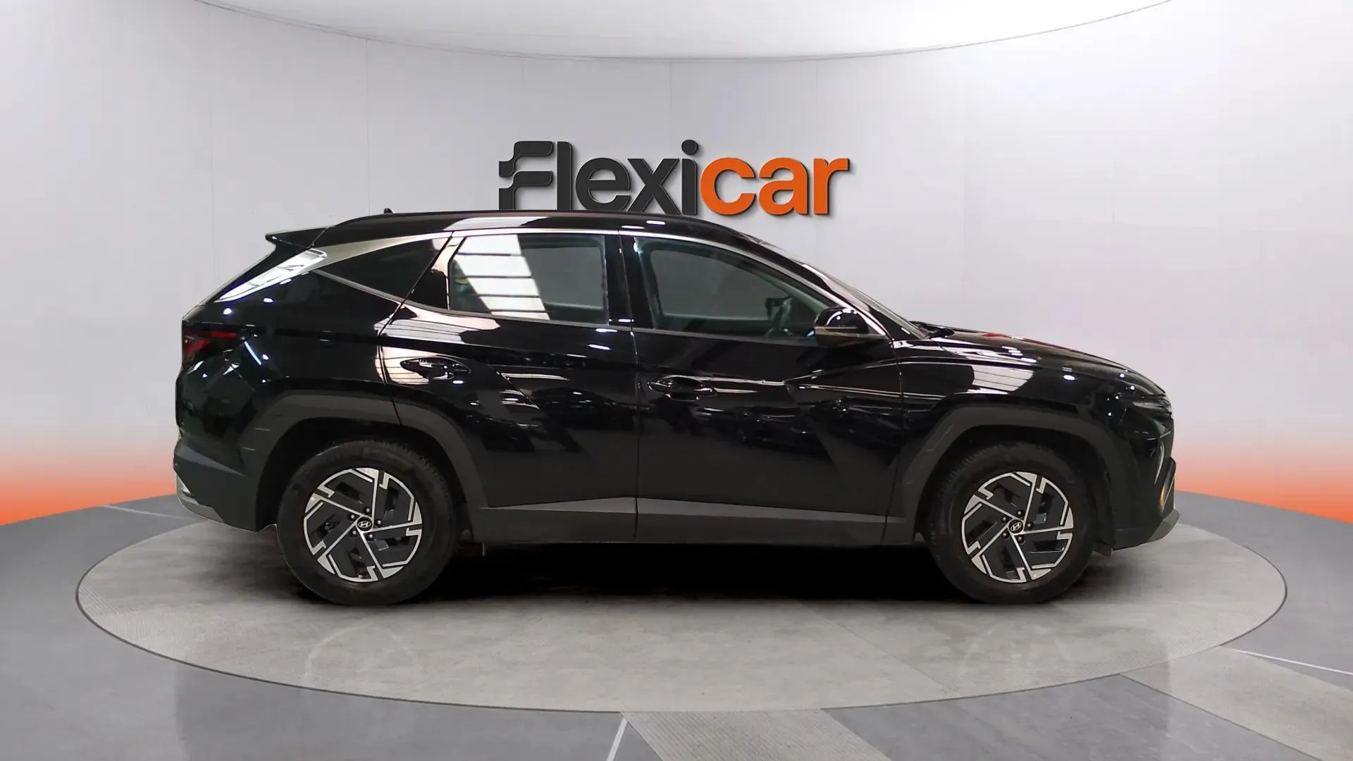 Hyundai Tucson 1.6T Maxx - foto 3