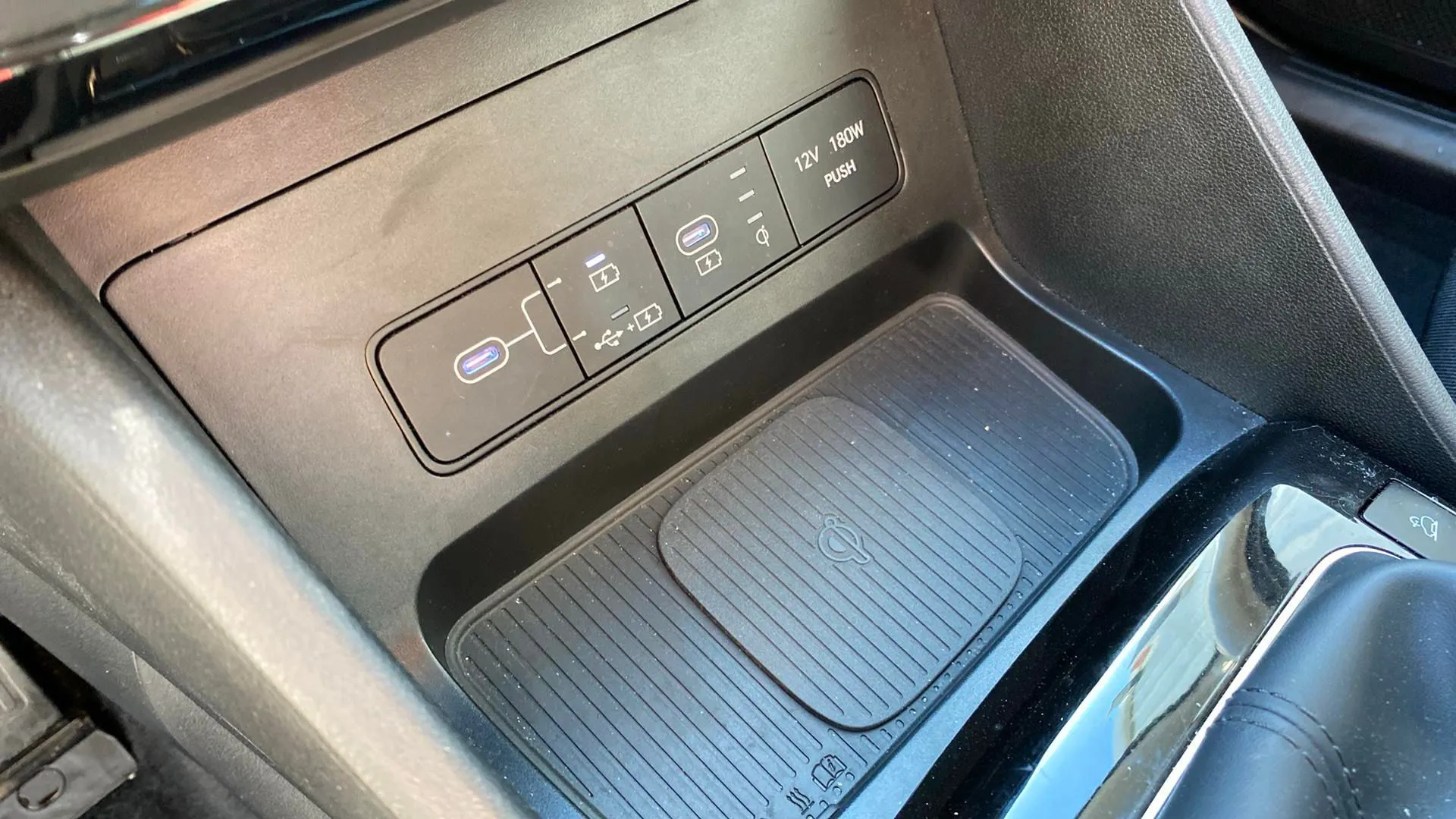 Hyundai Tucson 1.6T Maxx - foto 18