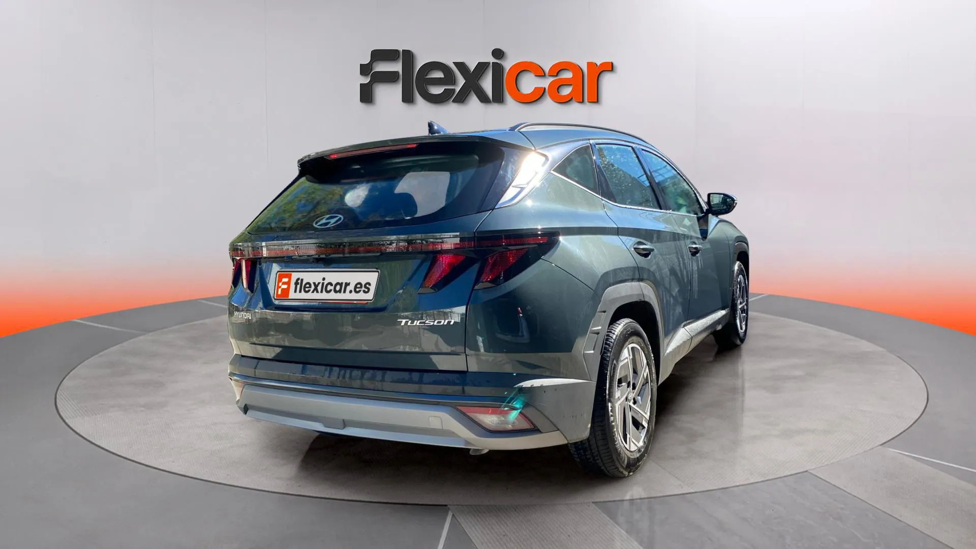 Hyundai Tucson 1.6T Maxx - foto 8