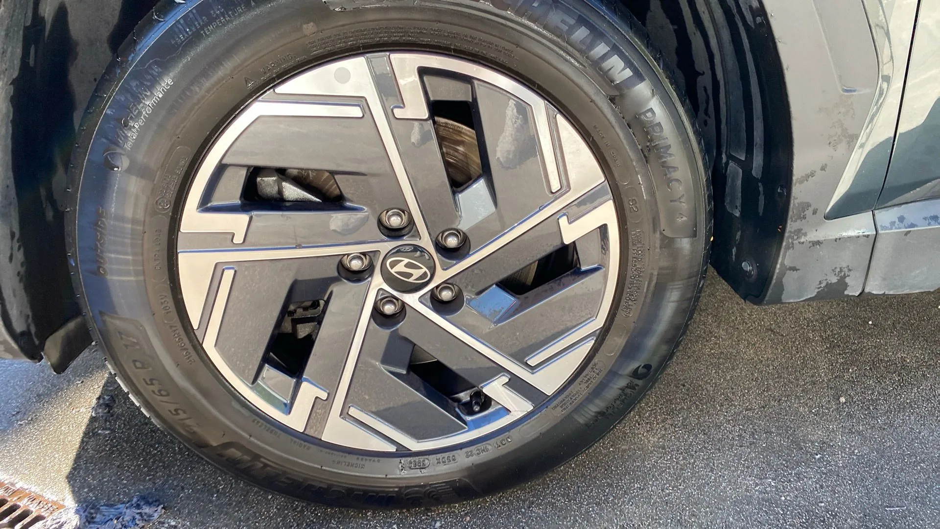 Hyundai Tucson 1.6T Maxx - foto 31