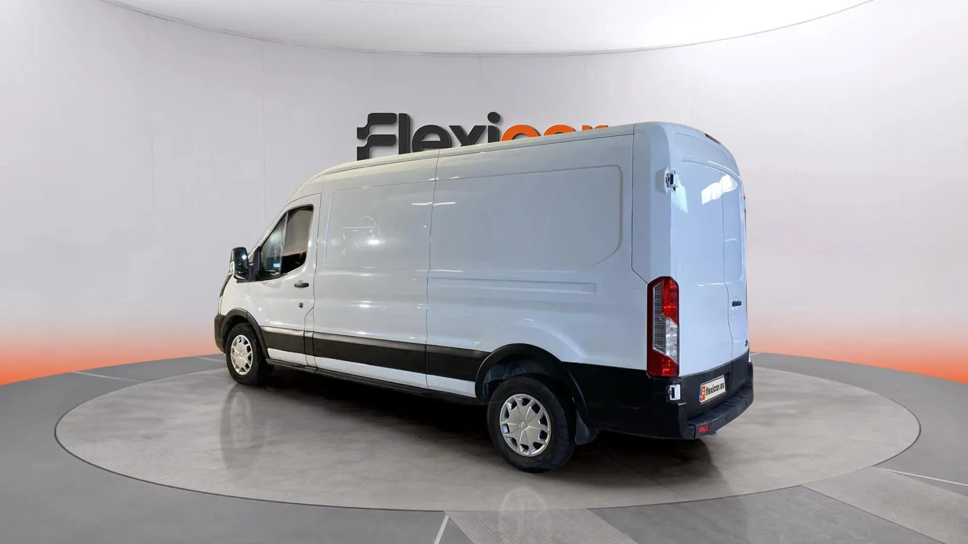 Ford Transit 350 L3H2 Van DC Trend FWD - foto 3