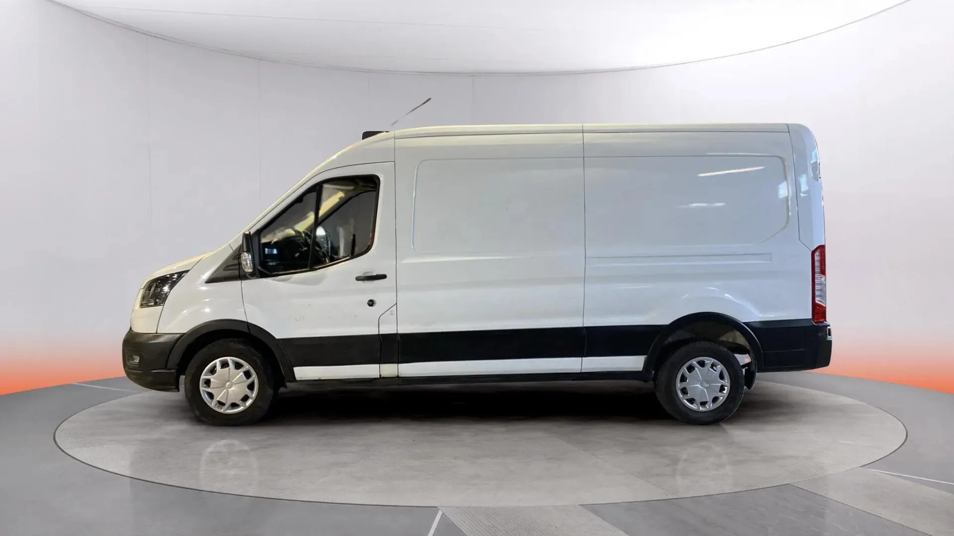 Ford Transit 350 L3H2 Van DC Trend FWD - foto 2
