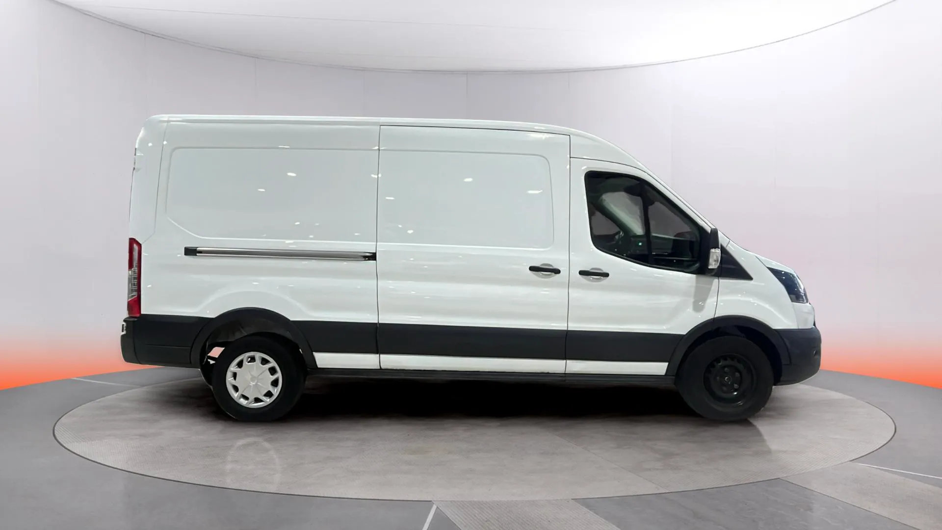 Ford Transit 350 L3H2 Van Trend FWD - foto 5