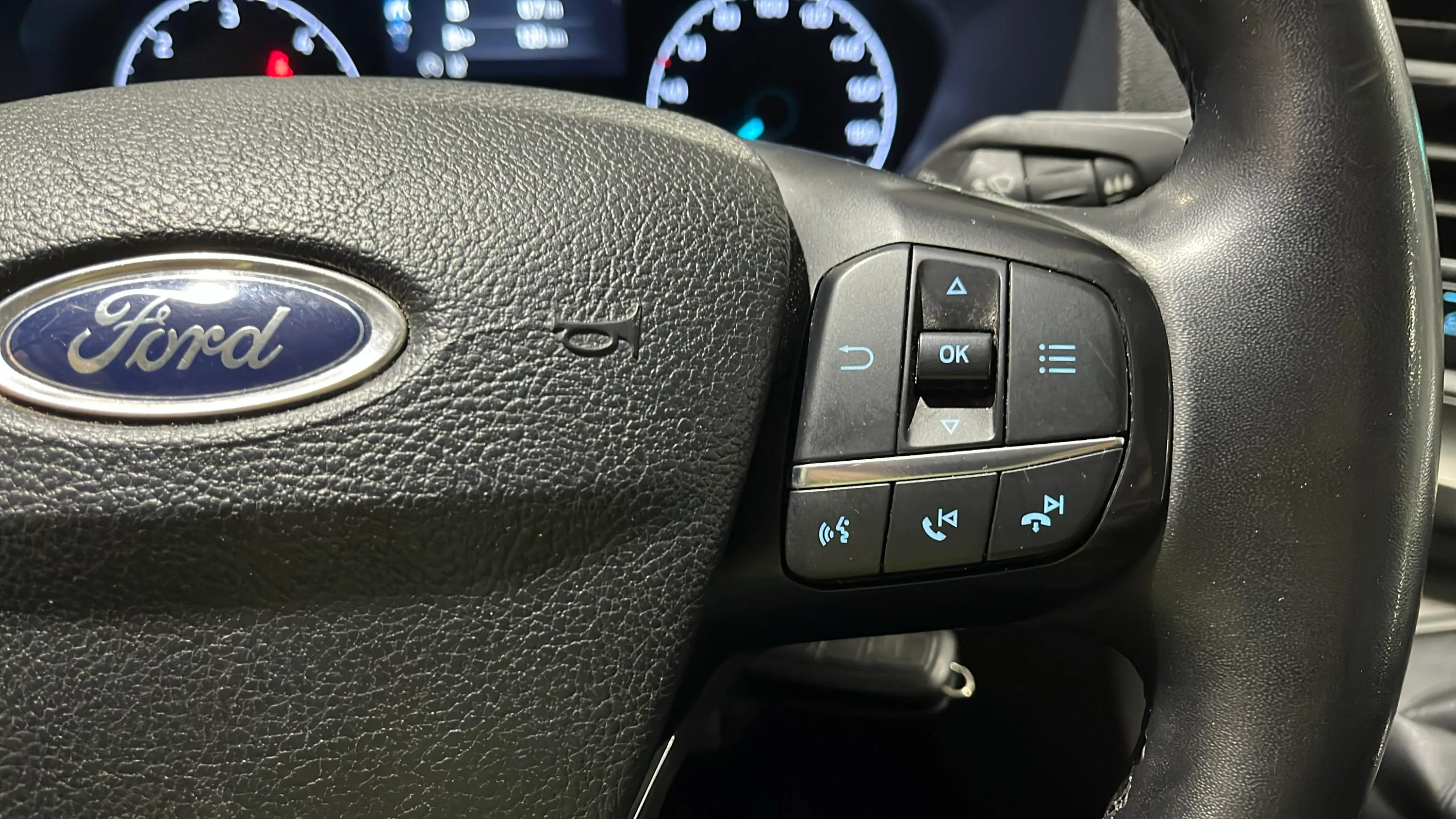 Ford Transit 350 L3H2 Van Trend FWD - foto 19
