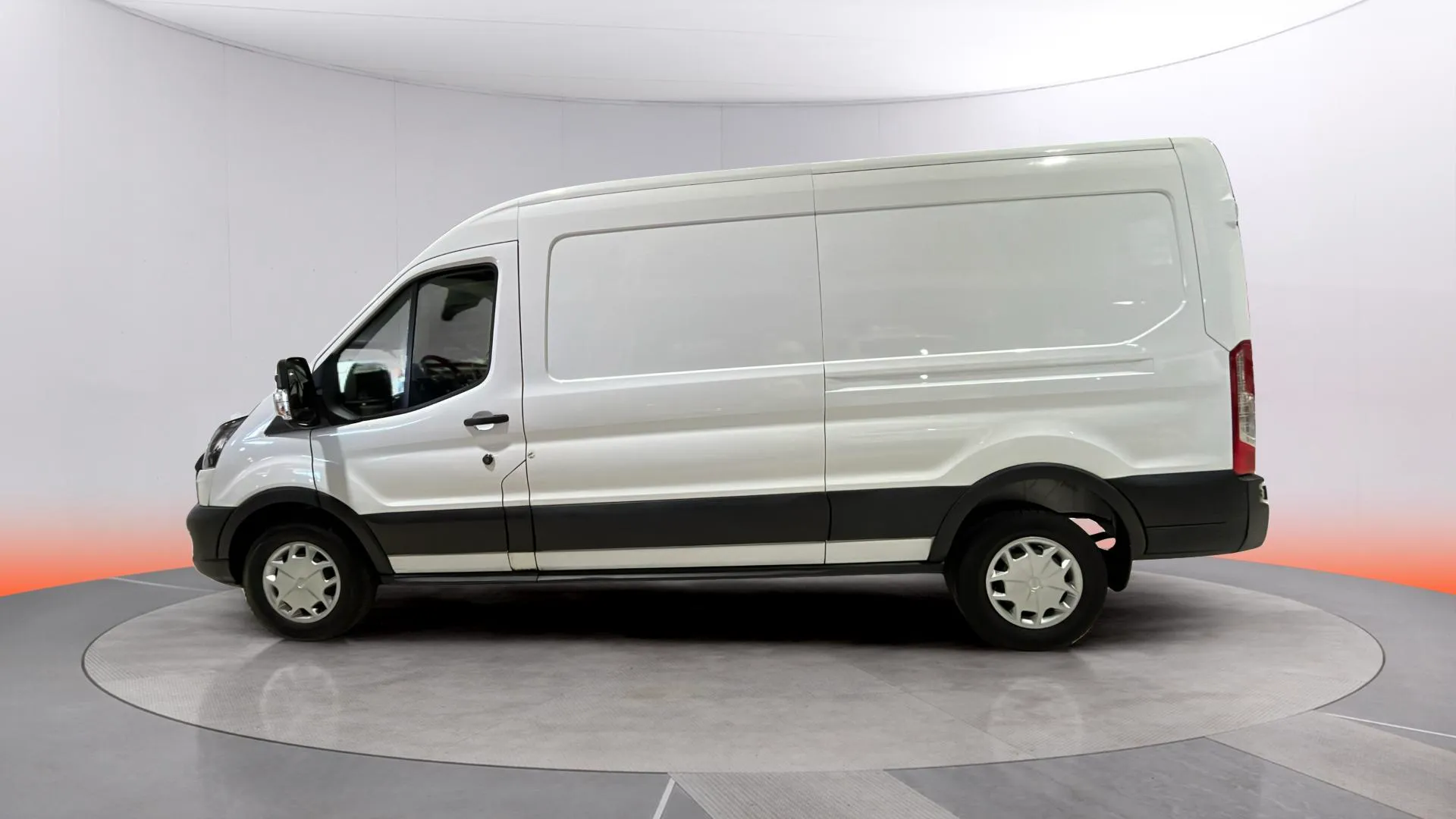 Ford Transit 350 L3H2 Van Trend FWD - foto 4