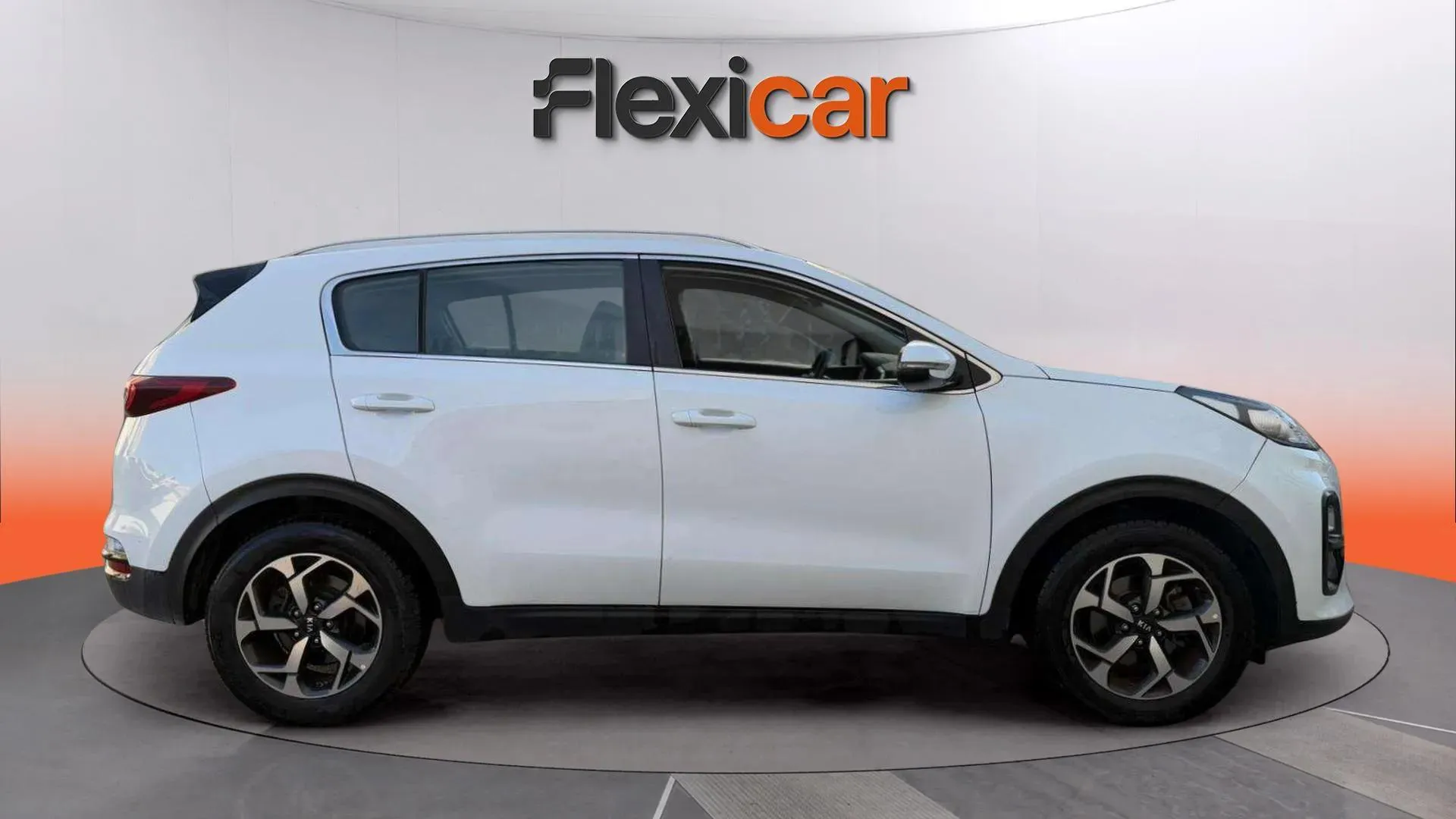 Kia Sportage 1.6 MHEV Drive 4x2 - foto 3