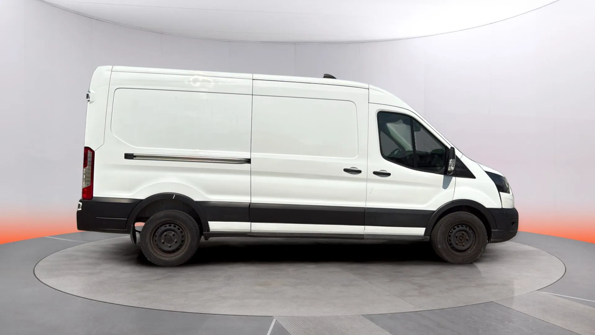 Ford Transit 1995 cm³ - foto 8