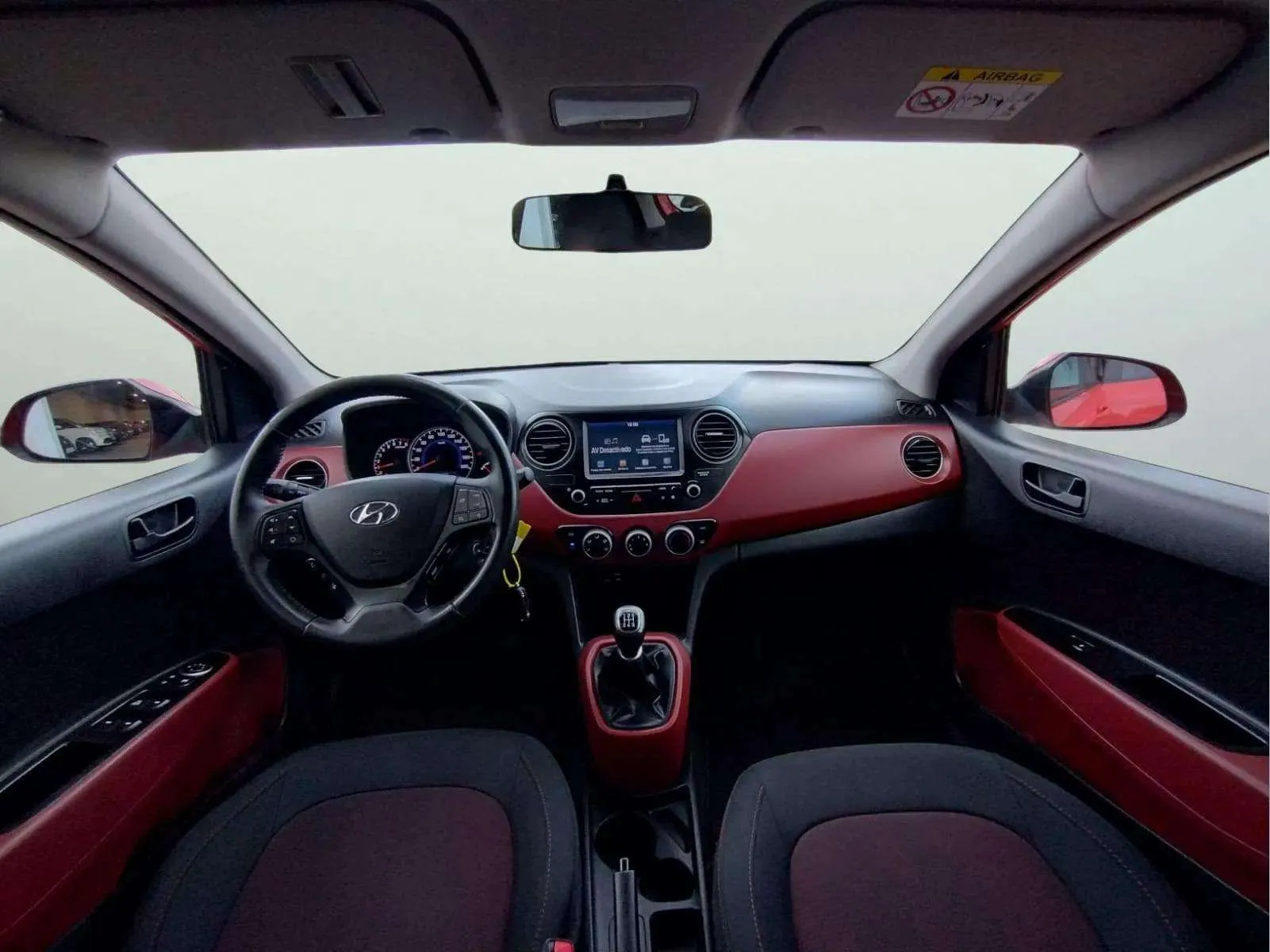 Hyundai i10 1.0 Klass - foto 6