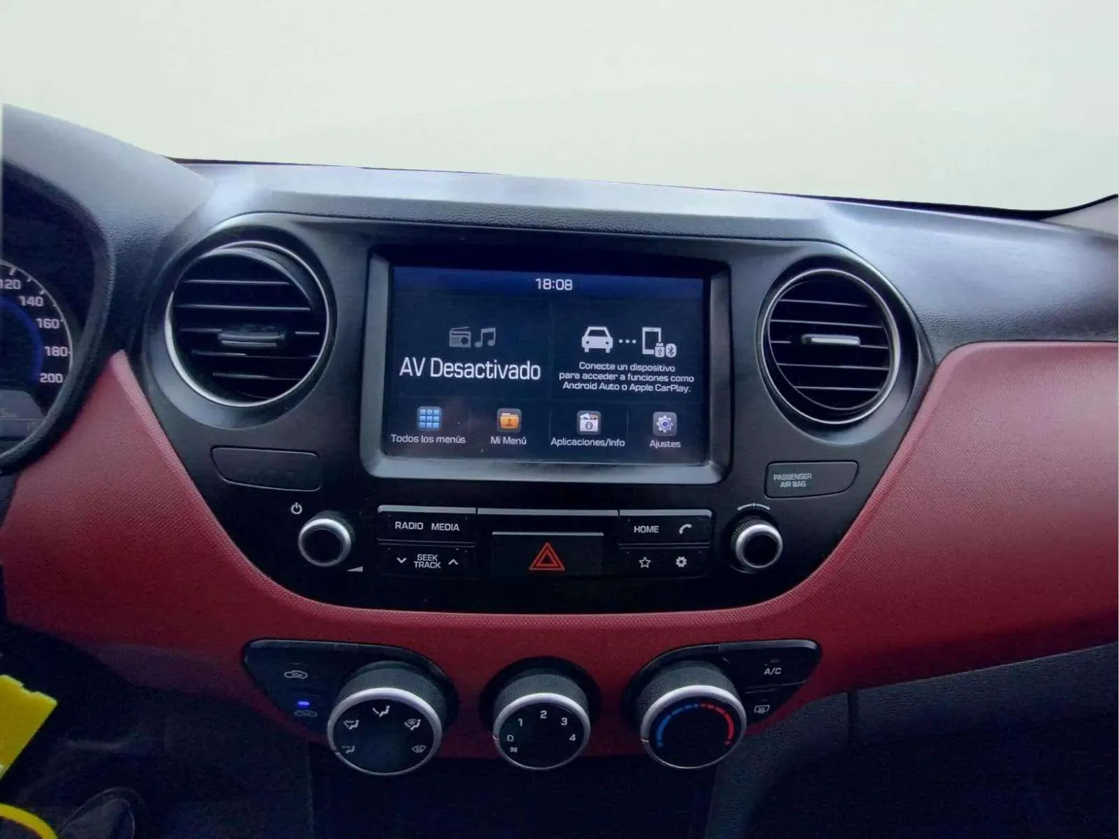 Hyundai i10 1.0 Klass - foto 14