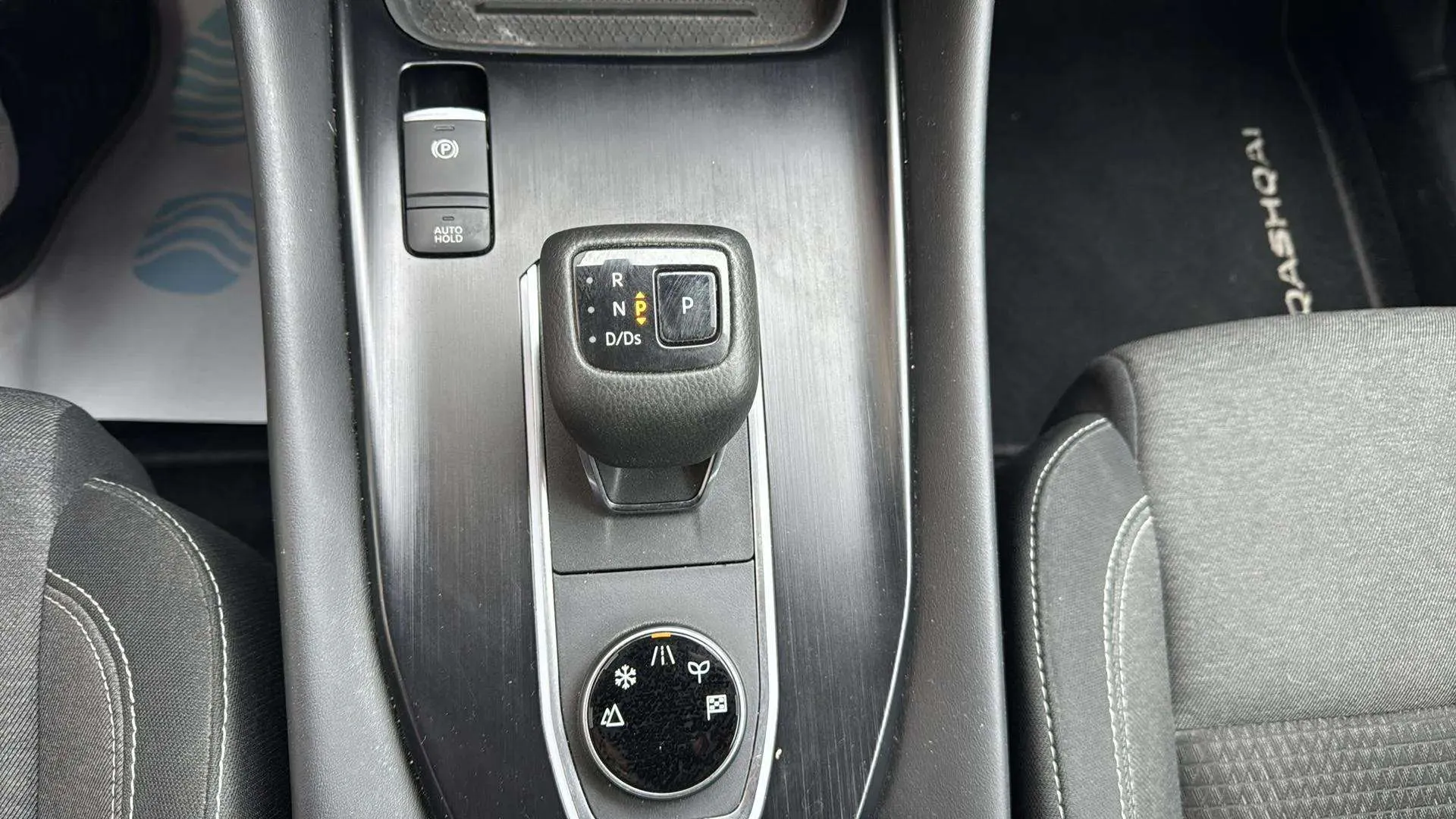 Nissan Qashqai DIG-T mHEV Xtronic Acenta - foto 12