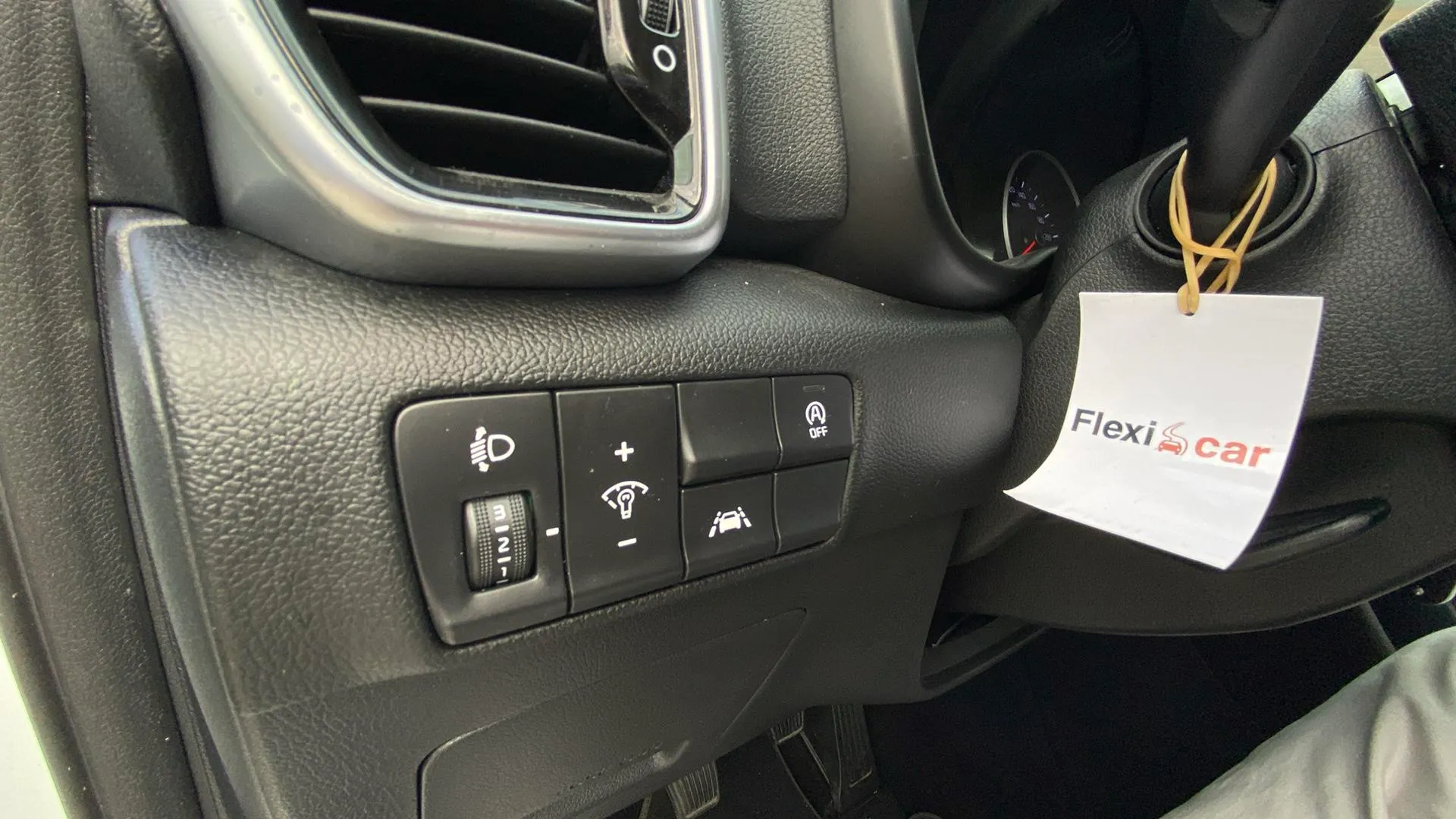 Kia Sportage 1.6 MHEV Business 4x2 - foto 13