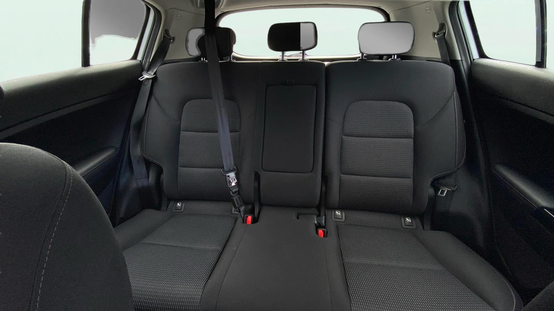 Kia Sportage 1.6 MHEV Business 4x2 - foto 16