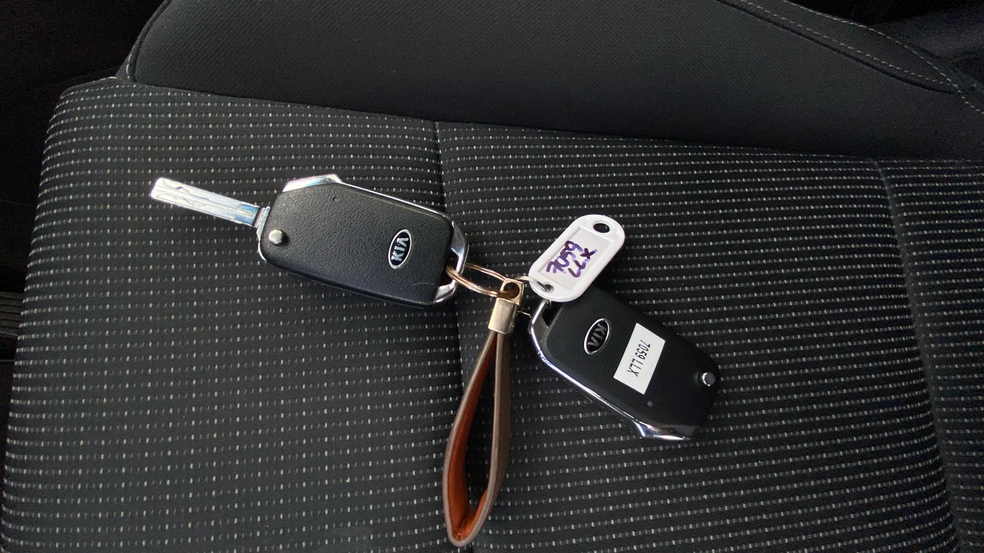 Kia Sportage 1.6 MHEV Business 4x2 - foto 18