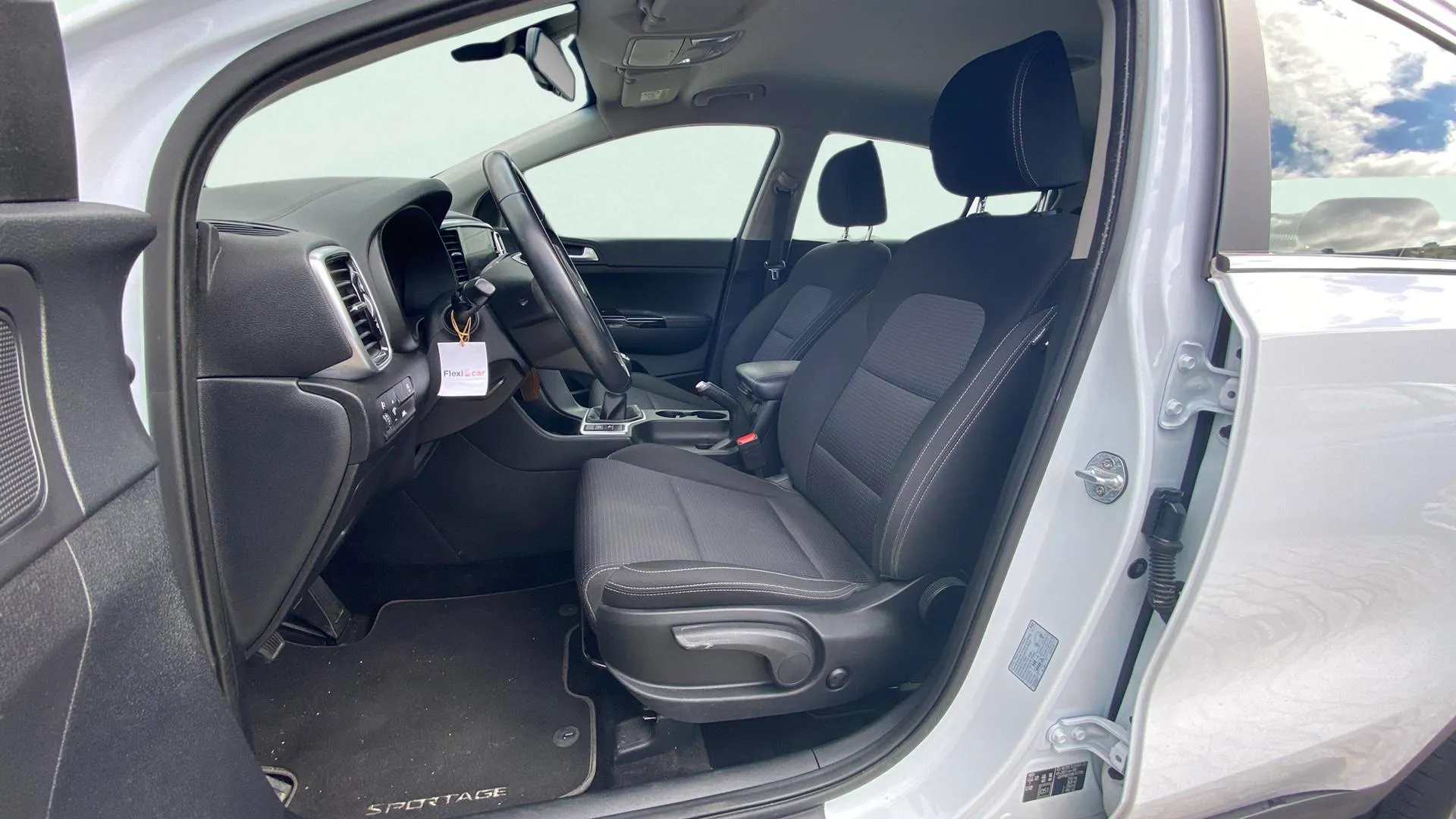 Kia Sportage 1.6 MHEV Business 4x2 - foto 14