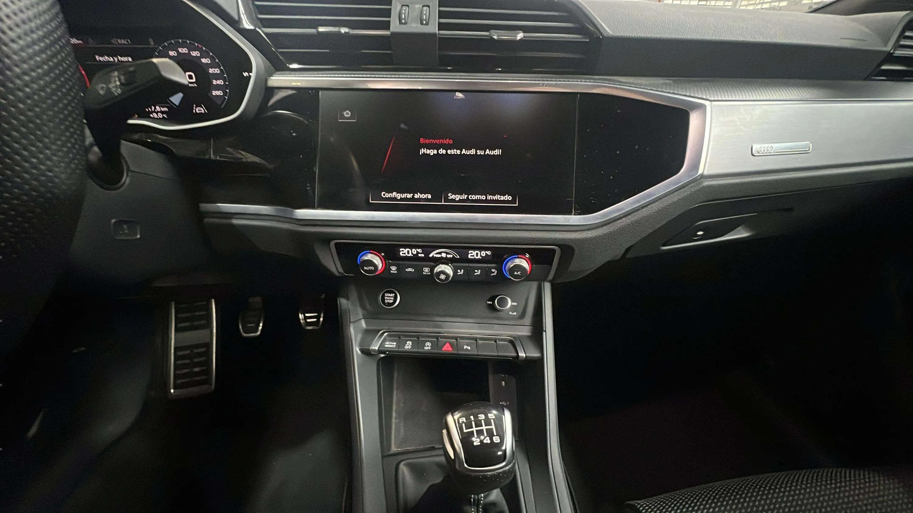 Audi Q3 35 TDI - foto 13