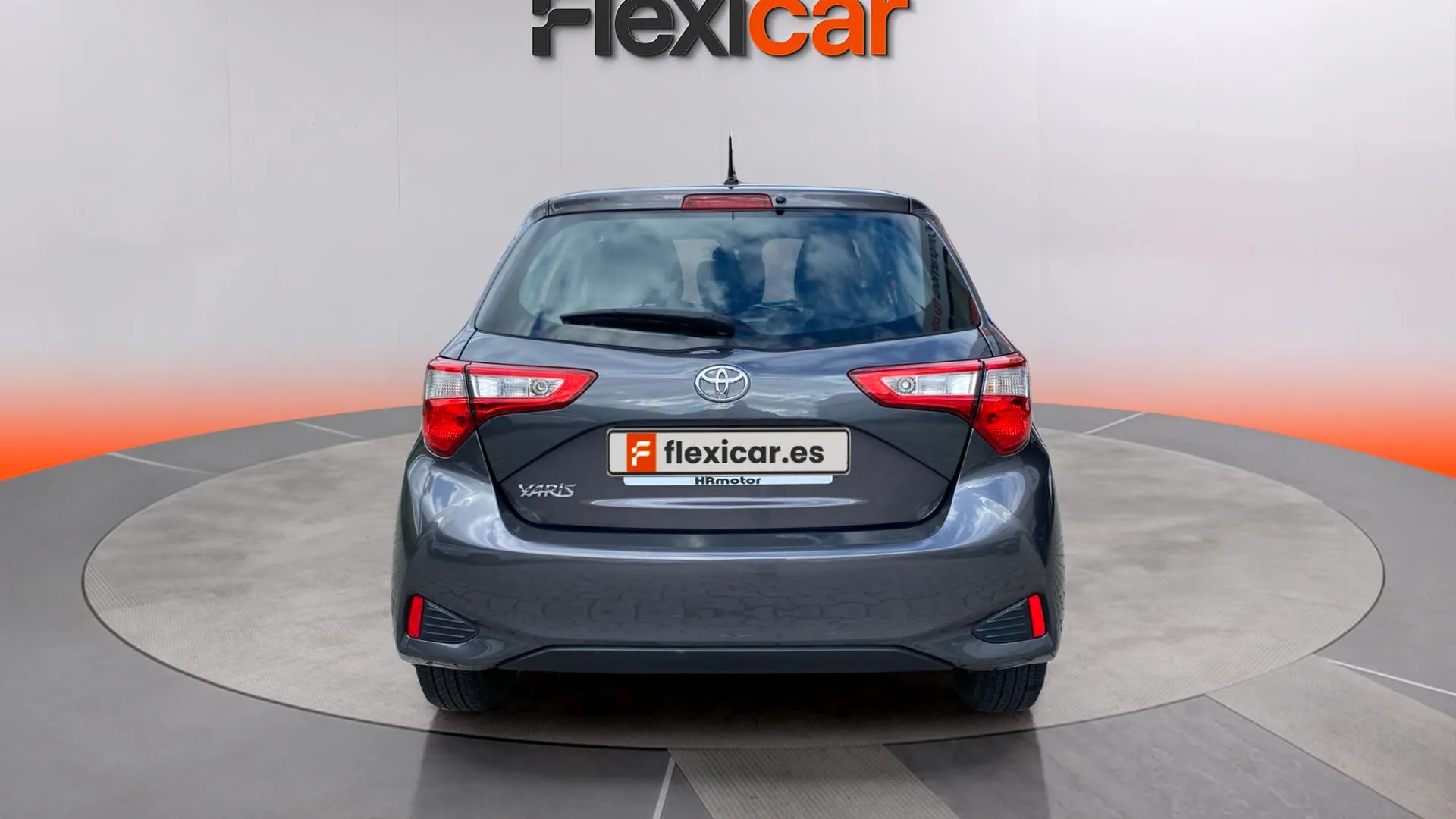 Toyota Yaris 1.0 70 Active - foto 5