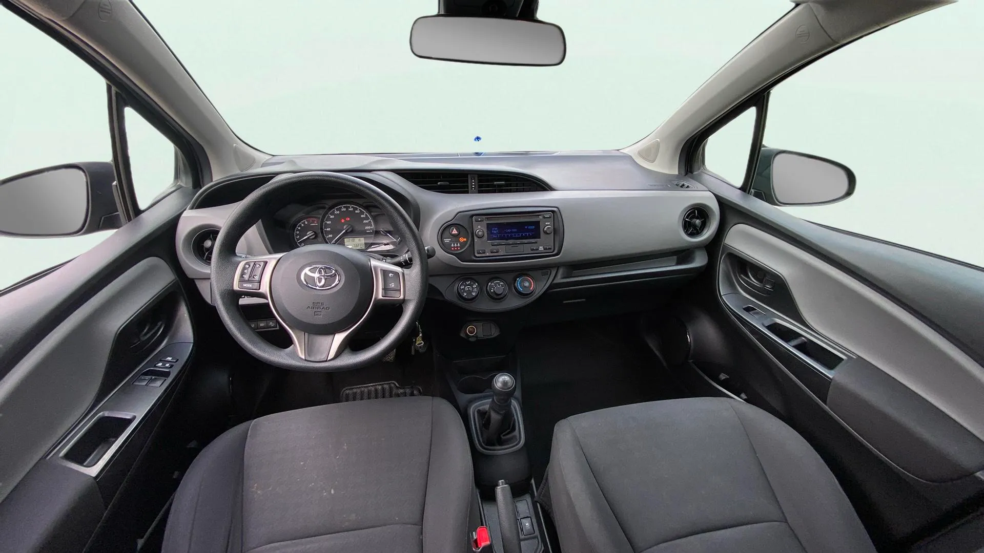 Toyota Yaris 1.0 70 Active - foto 7