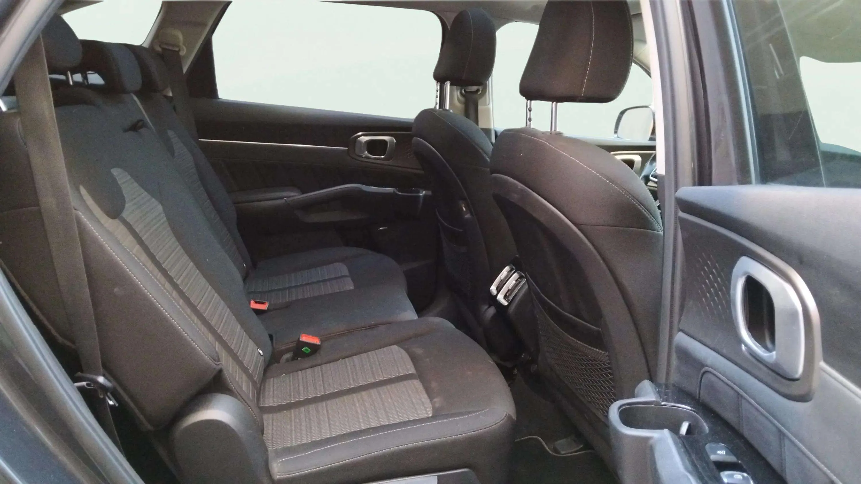 Kia Sorento 1.6 T-GDi PHEV Drive 4x4 7 plazas - foto 34