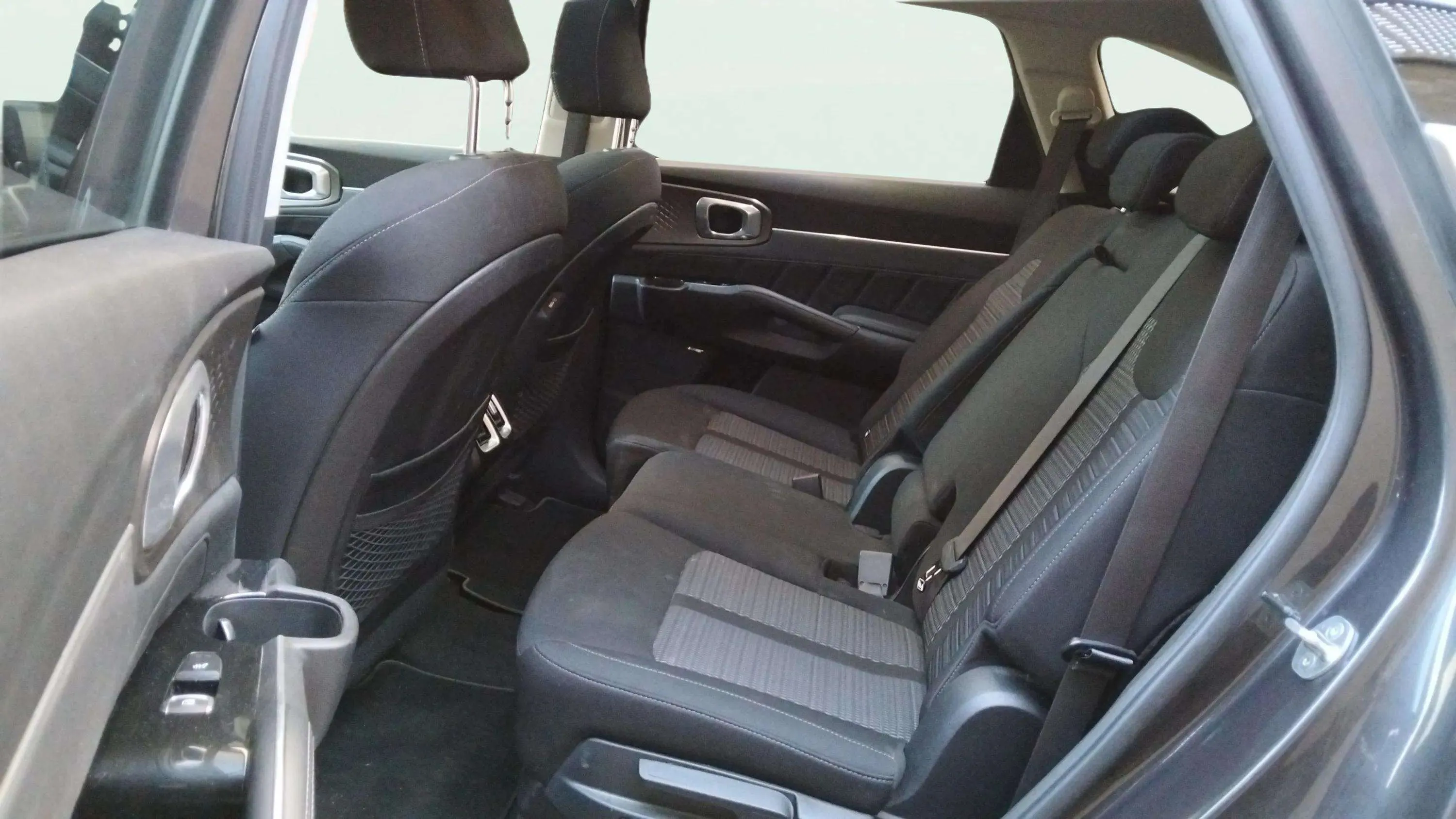 Kia Sorento 1.6 T-GDi PHEV Drive 4x4 7 plazas - foto 39