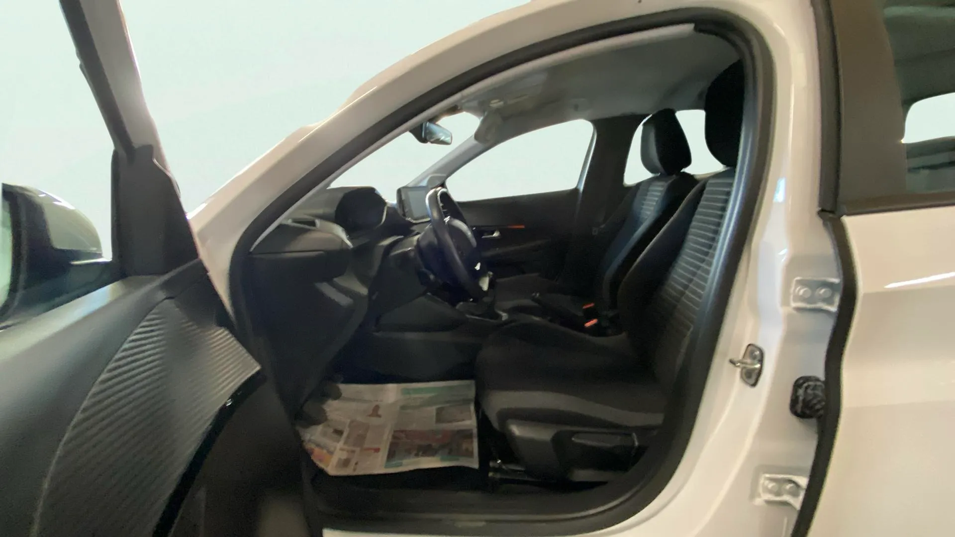 Peugeot 208 PureTech Active - foto 12