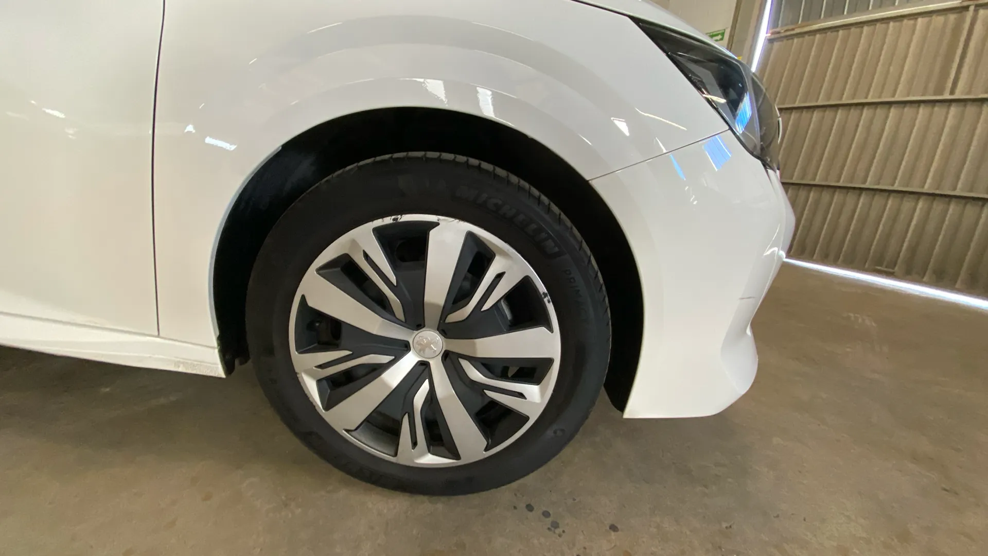 Peugeot 208 PureTech Active - foto 17