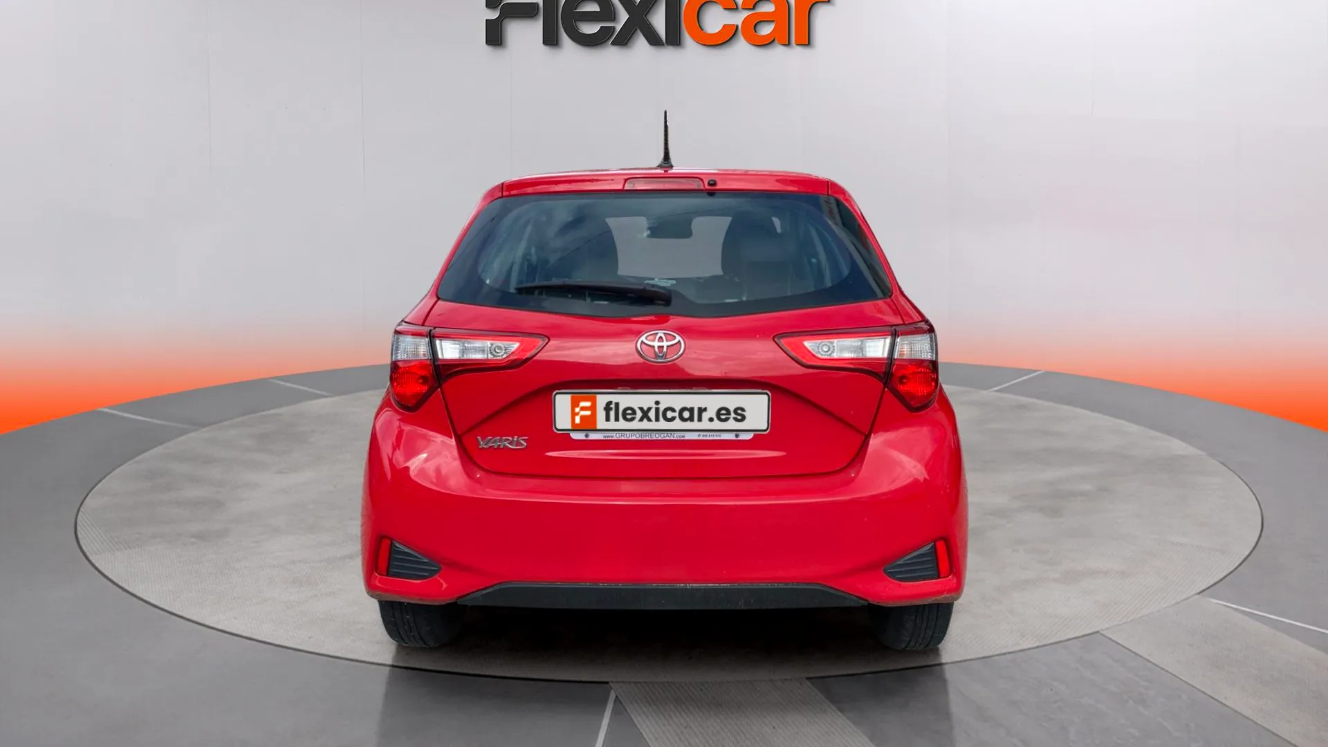 Toyota Yaris 1.0 70 Active - foto 5