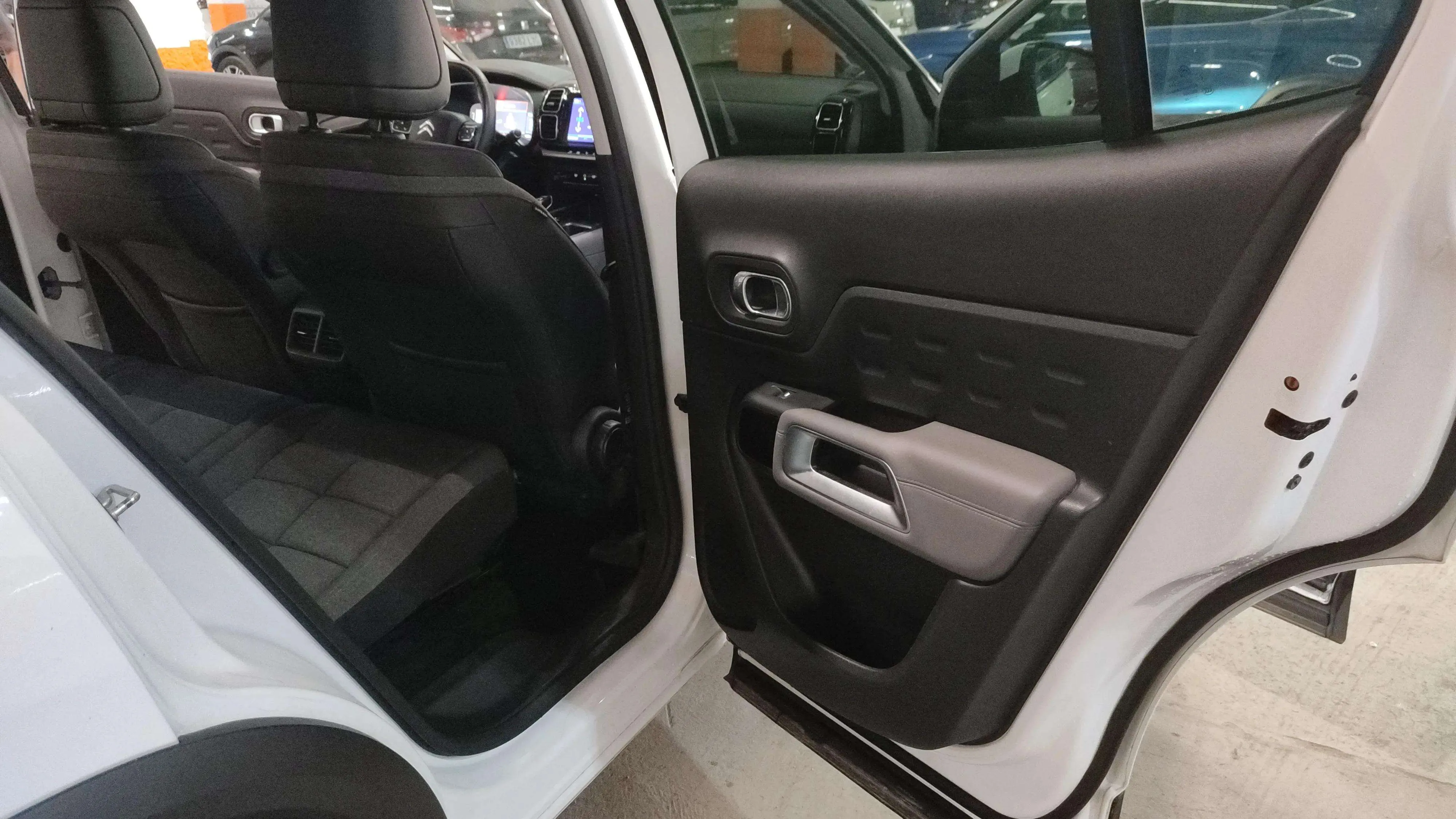 Citroën C5 Aircross BlueHDi EAT8 Shine - foto 5