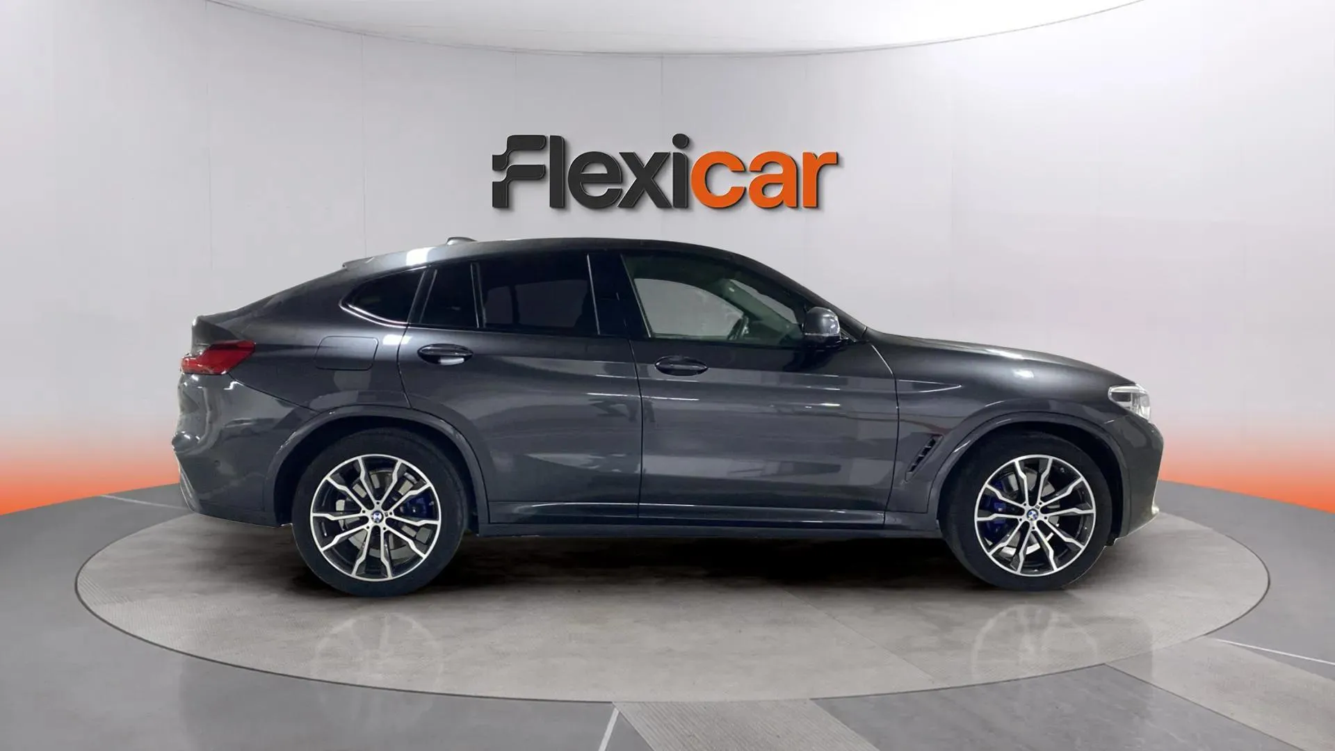 BMW X4 xDrive20d - foto 8