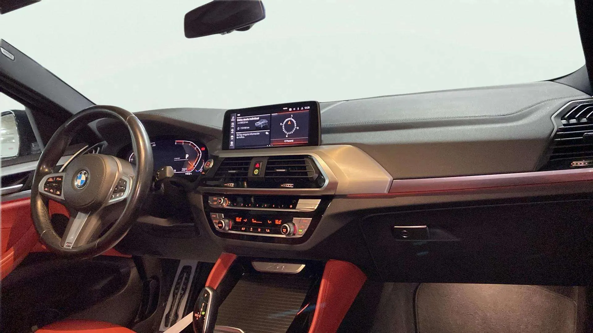 BMW X4 xDrive20d - foto 22