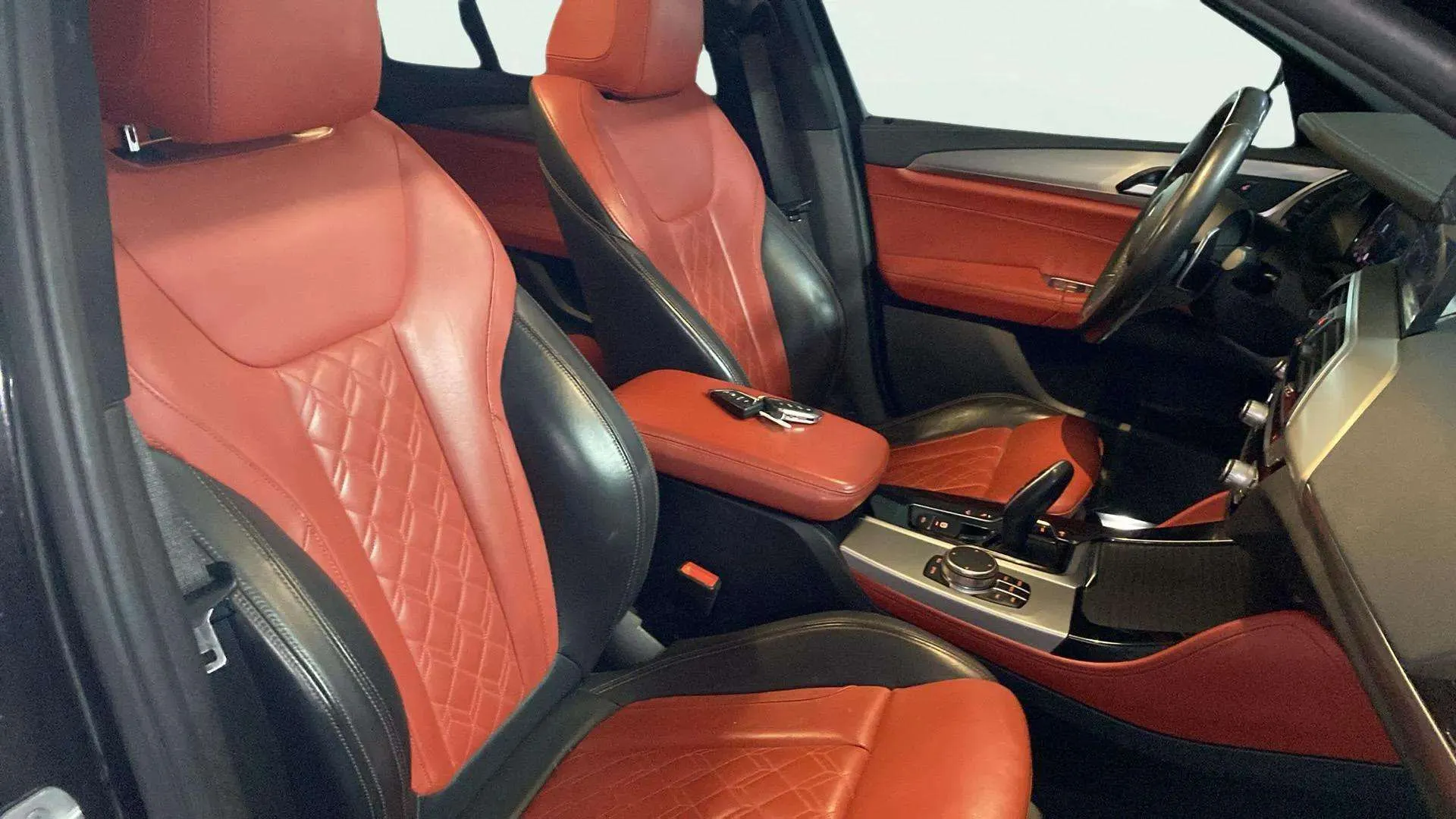 BMW X4 xDrive20d - foto 24