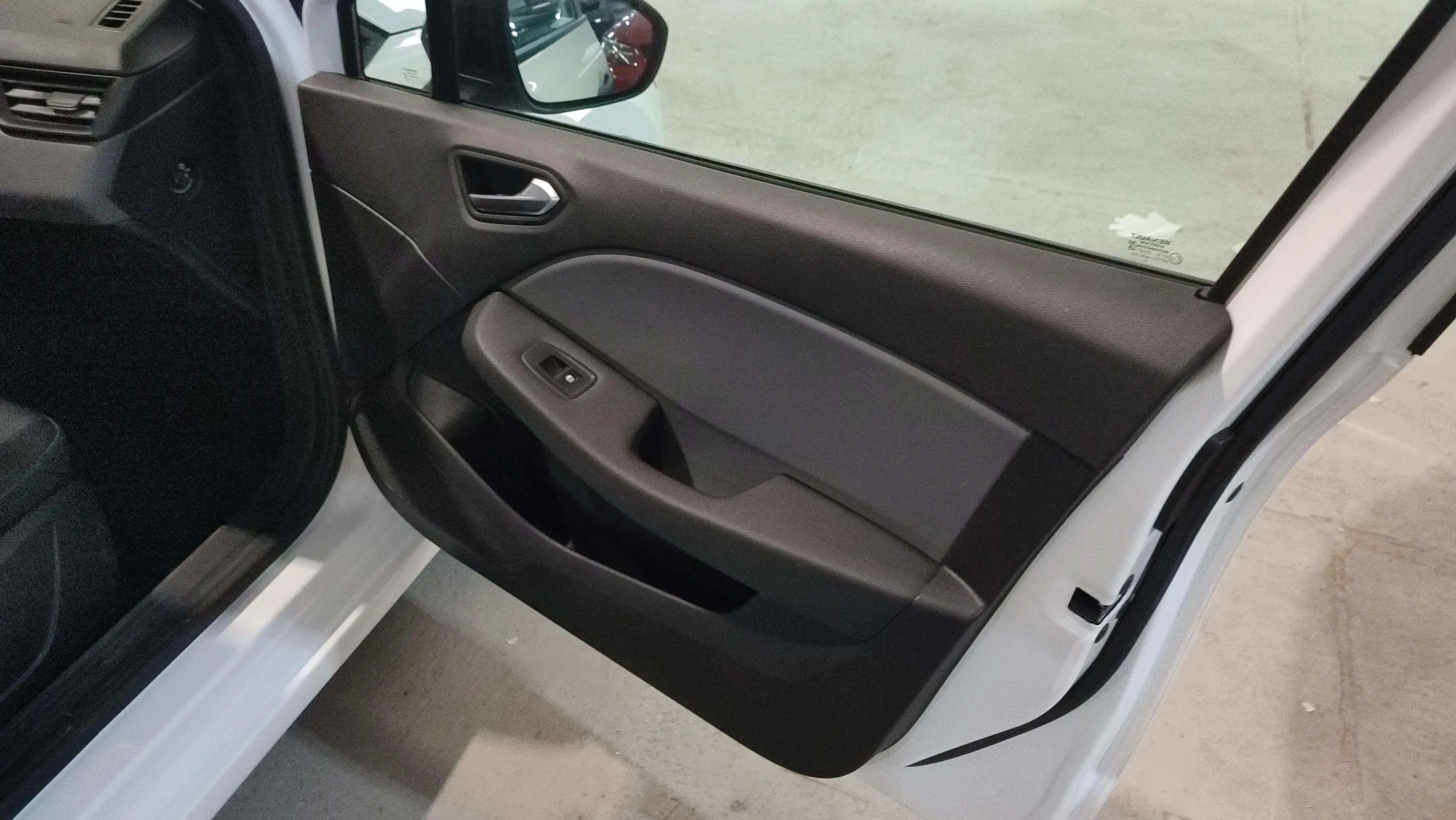 Renault Clio Business Blue dCi - foto 9