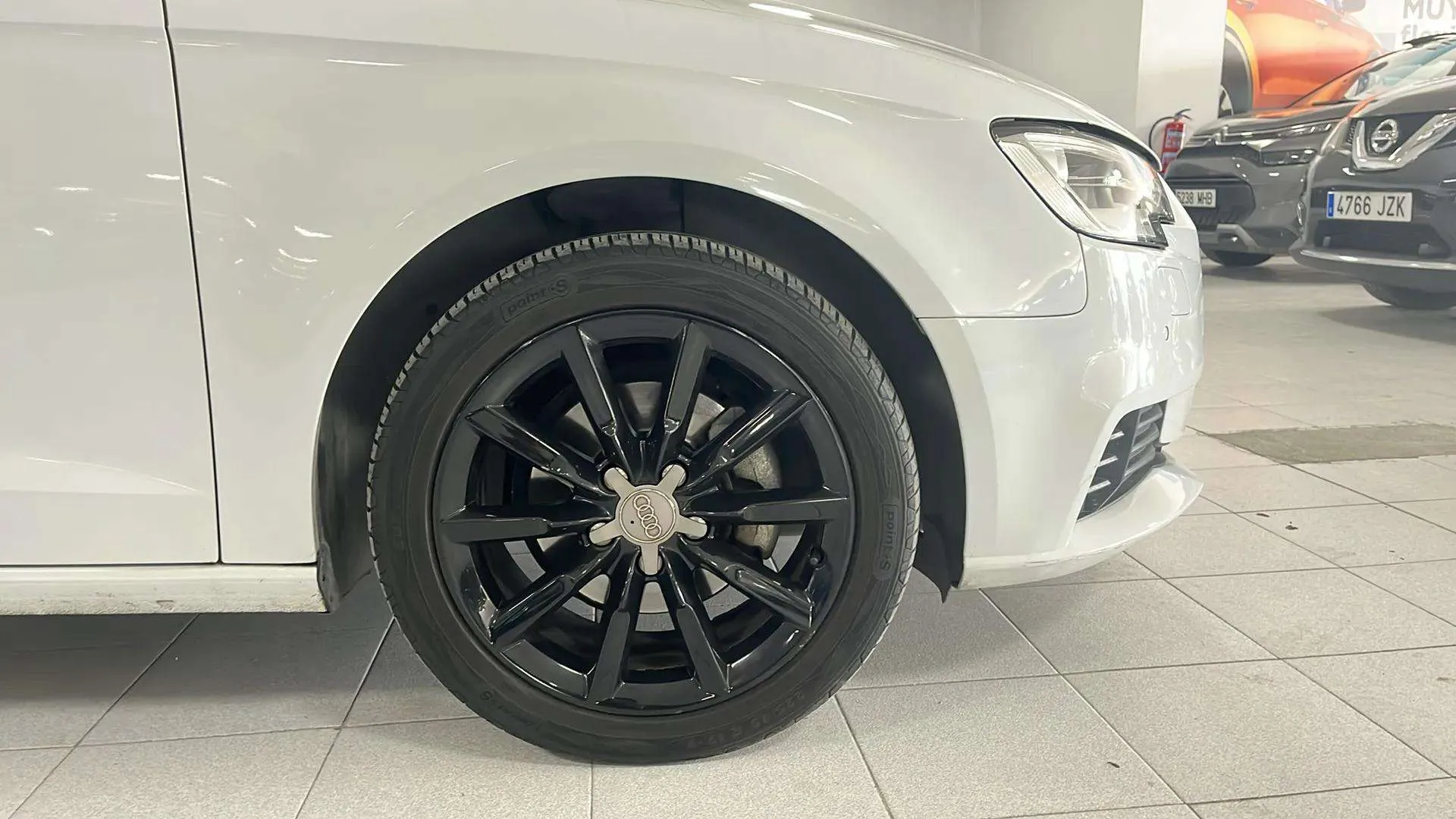 Audi A3 2.0 TDI S tronic Sportback - foto 8