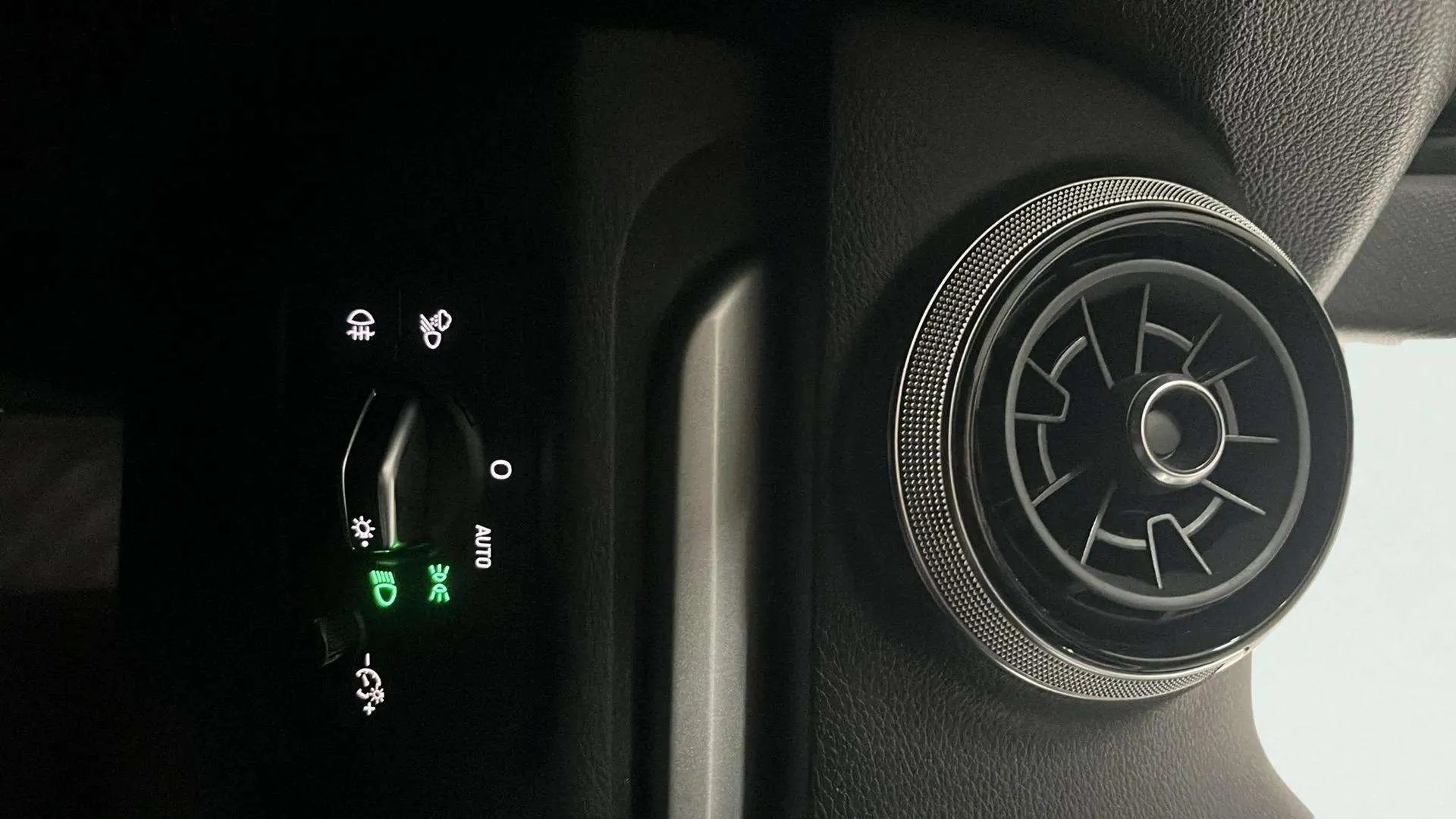 Audi A3 2.0 TDI S tronic Sportback - foto 19