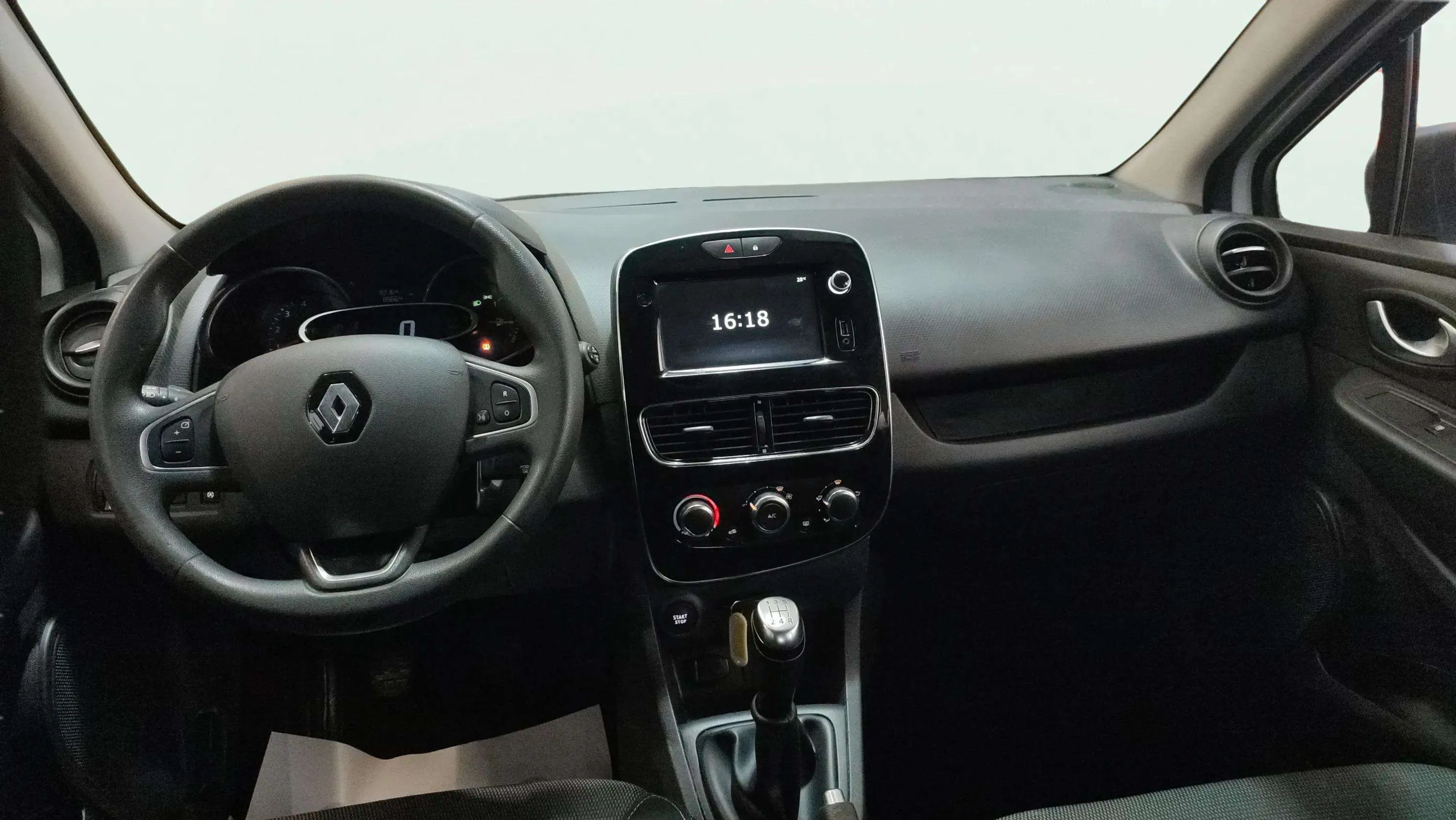 Renault Clio Business Blue dCi - foto 11