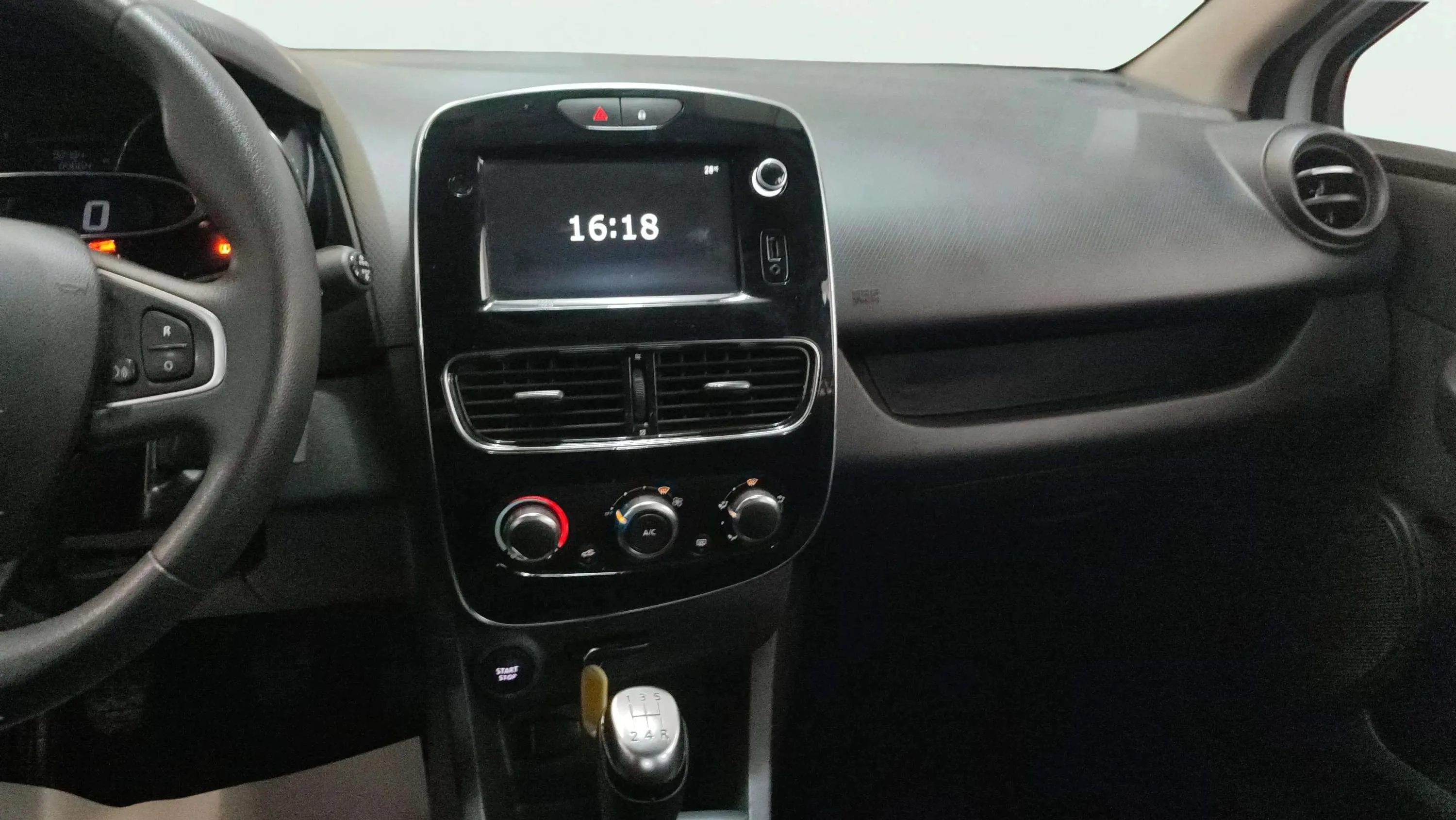 Renault Clio Business Blue dCi - foto 12